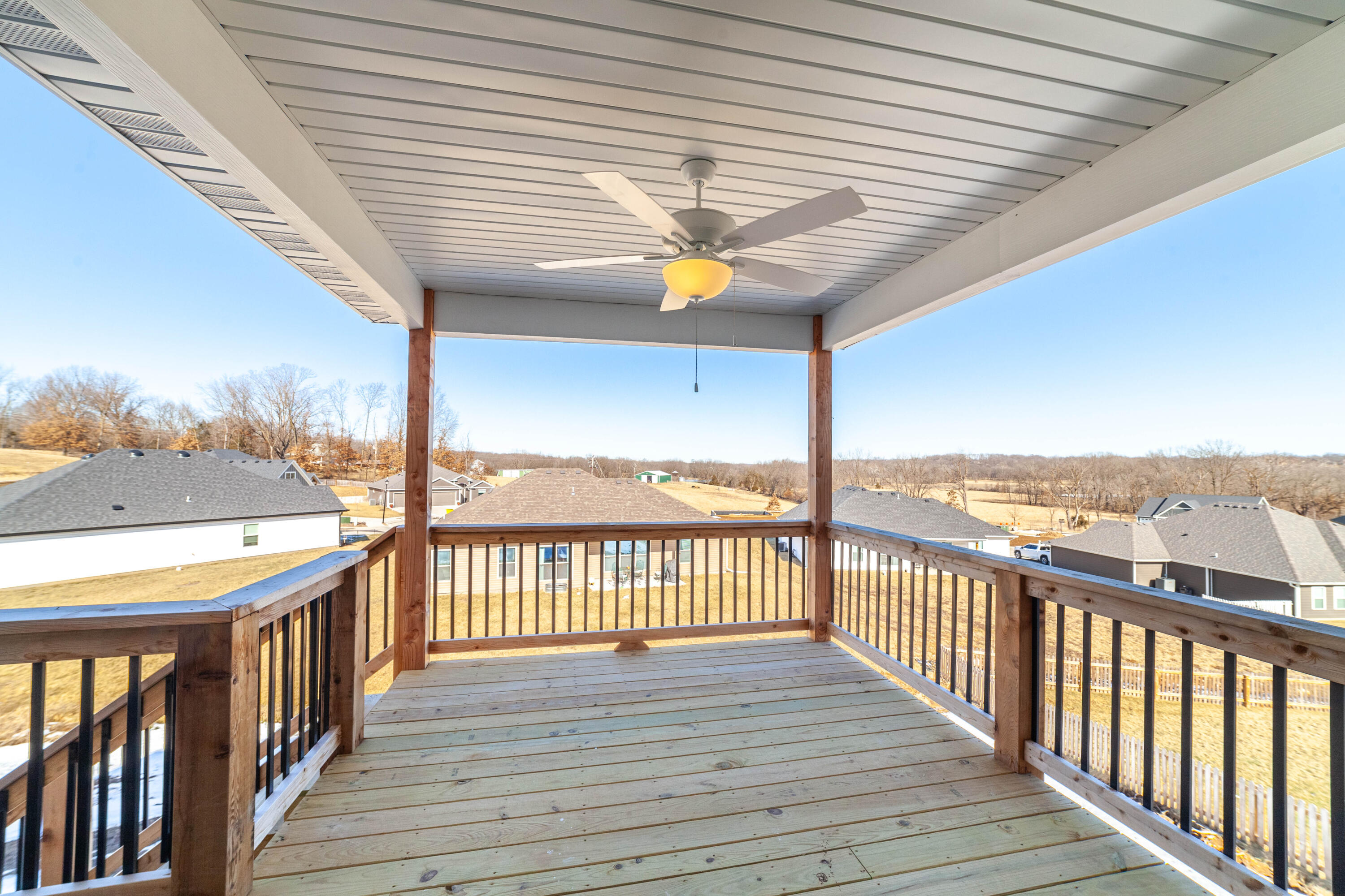 6051 Tamarack Dr Property Photo 39