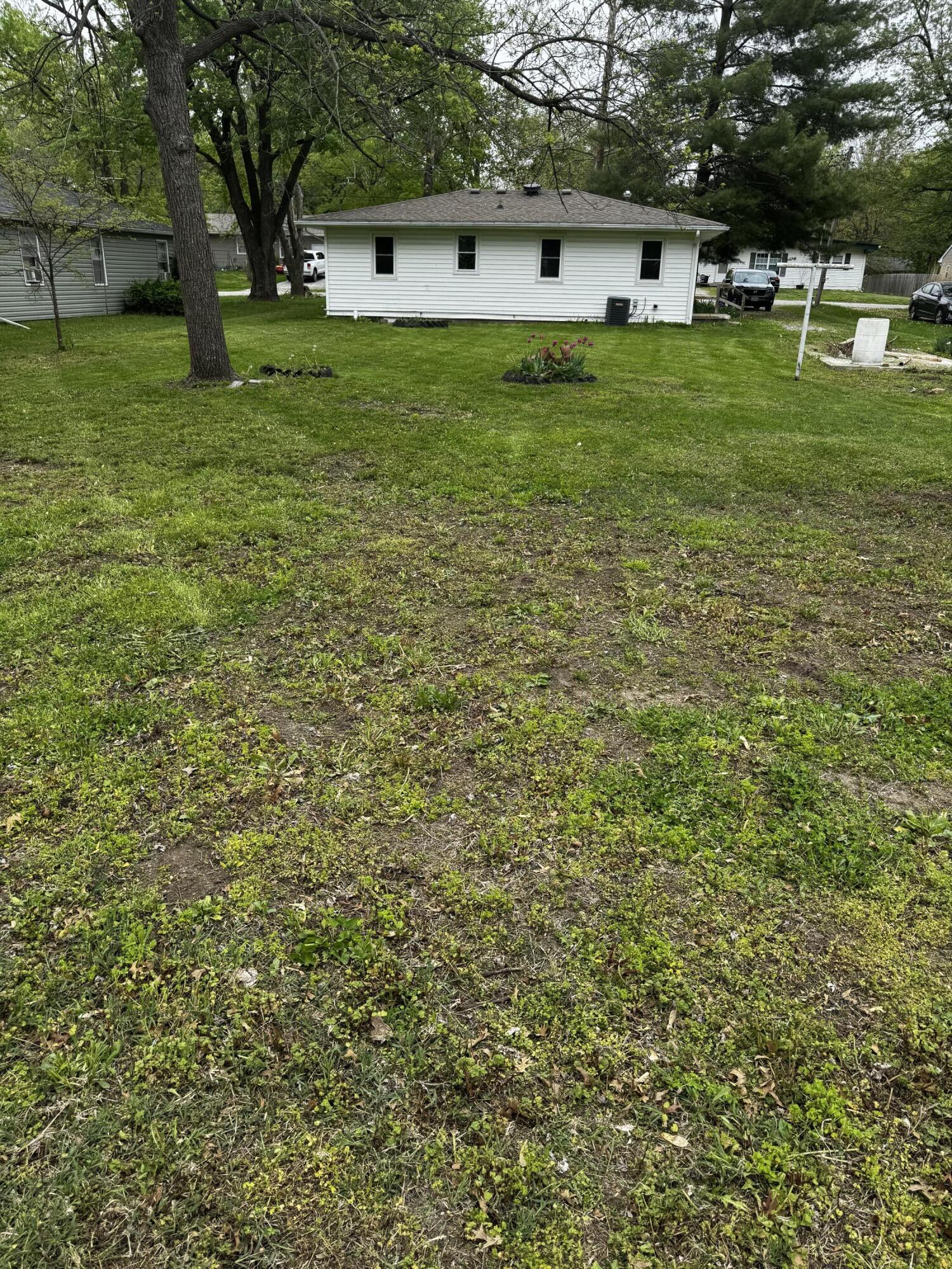 203 Hudson Ave Property Photo 16