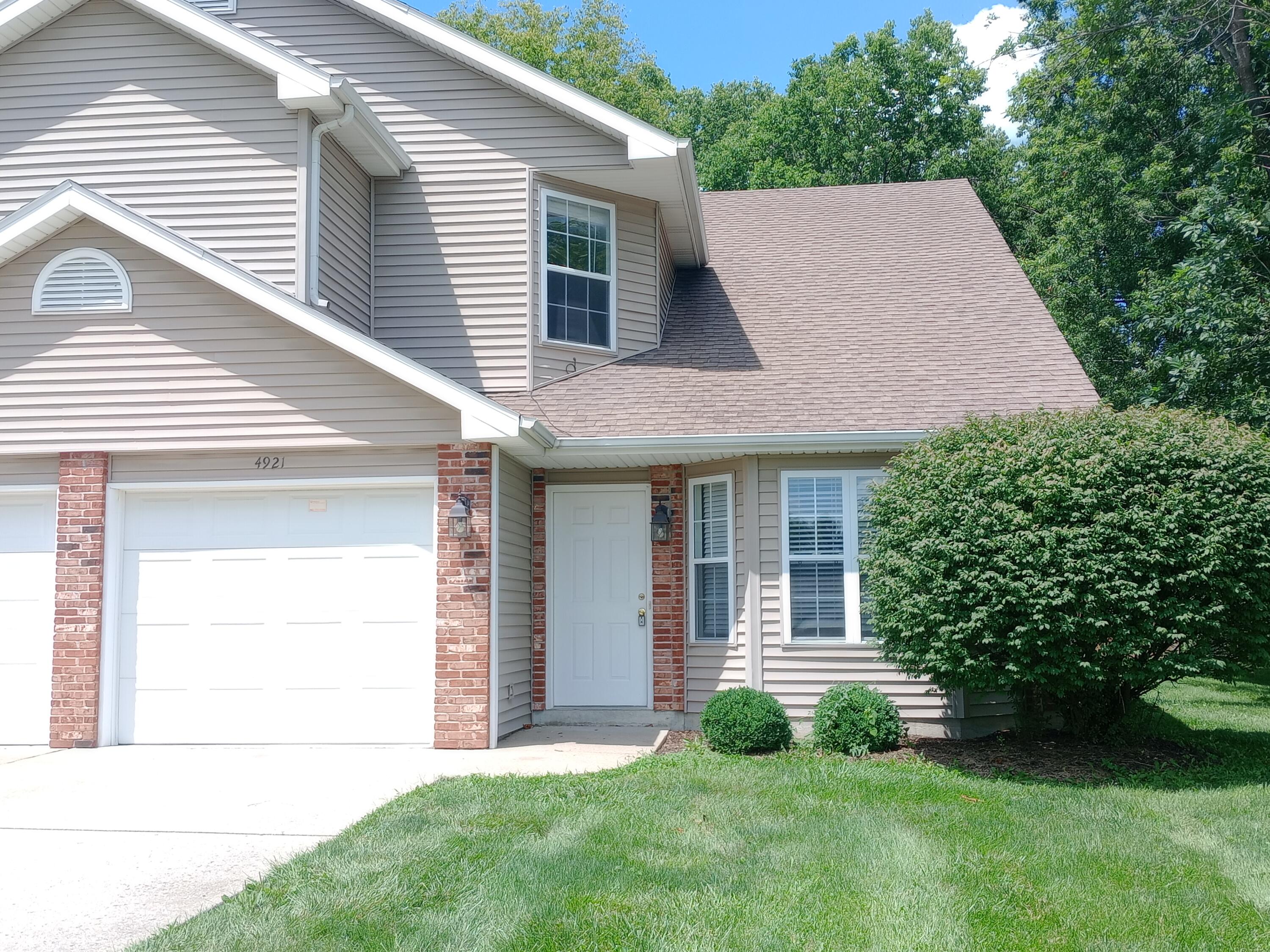 4921 W Millbrook Dr Property Photo