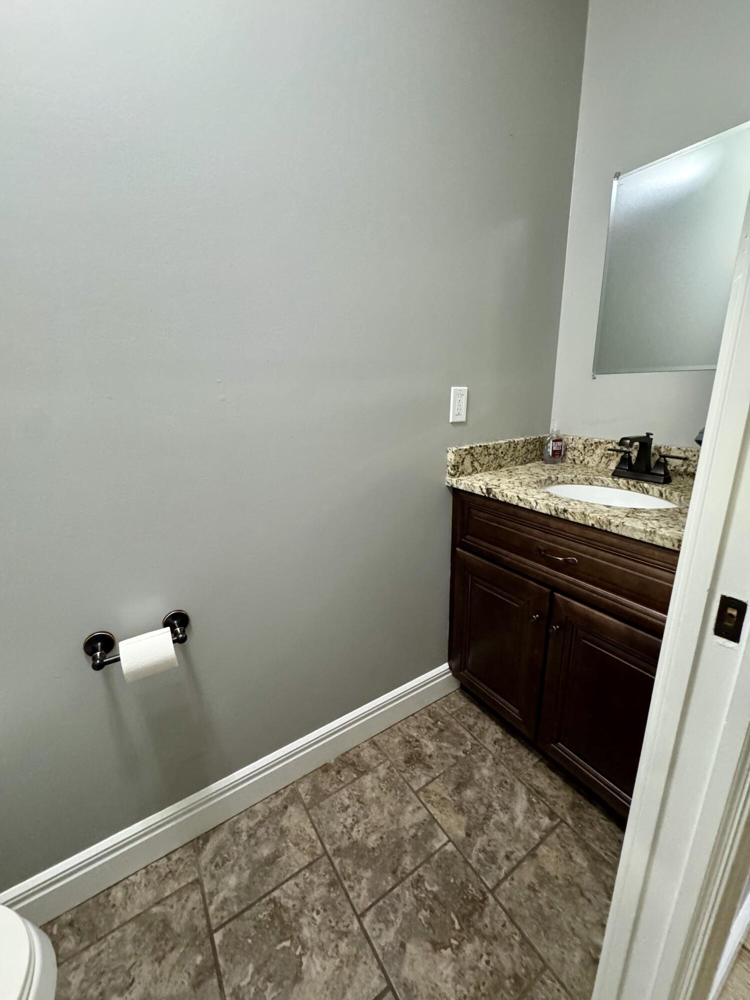 13923 Santa Fe Rd Property Photo 29