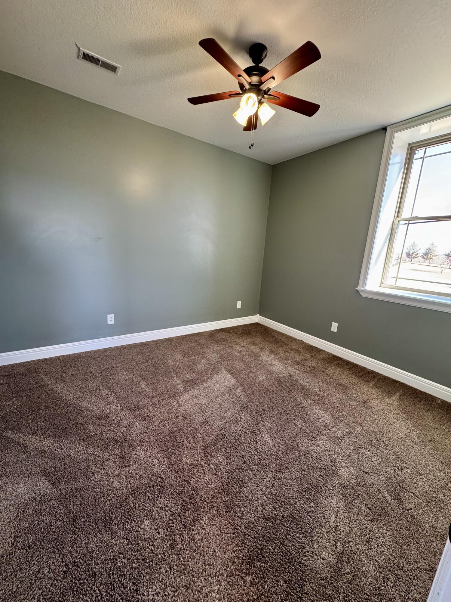 13923 Santa Fe Rd Property Photo 32