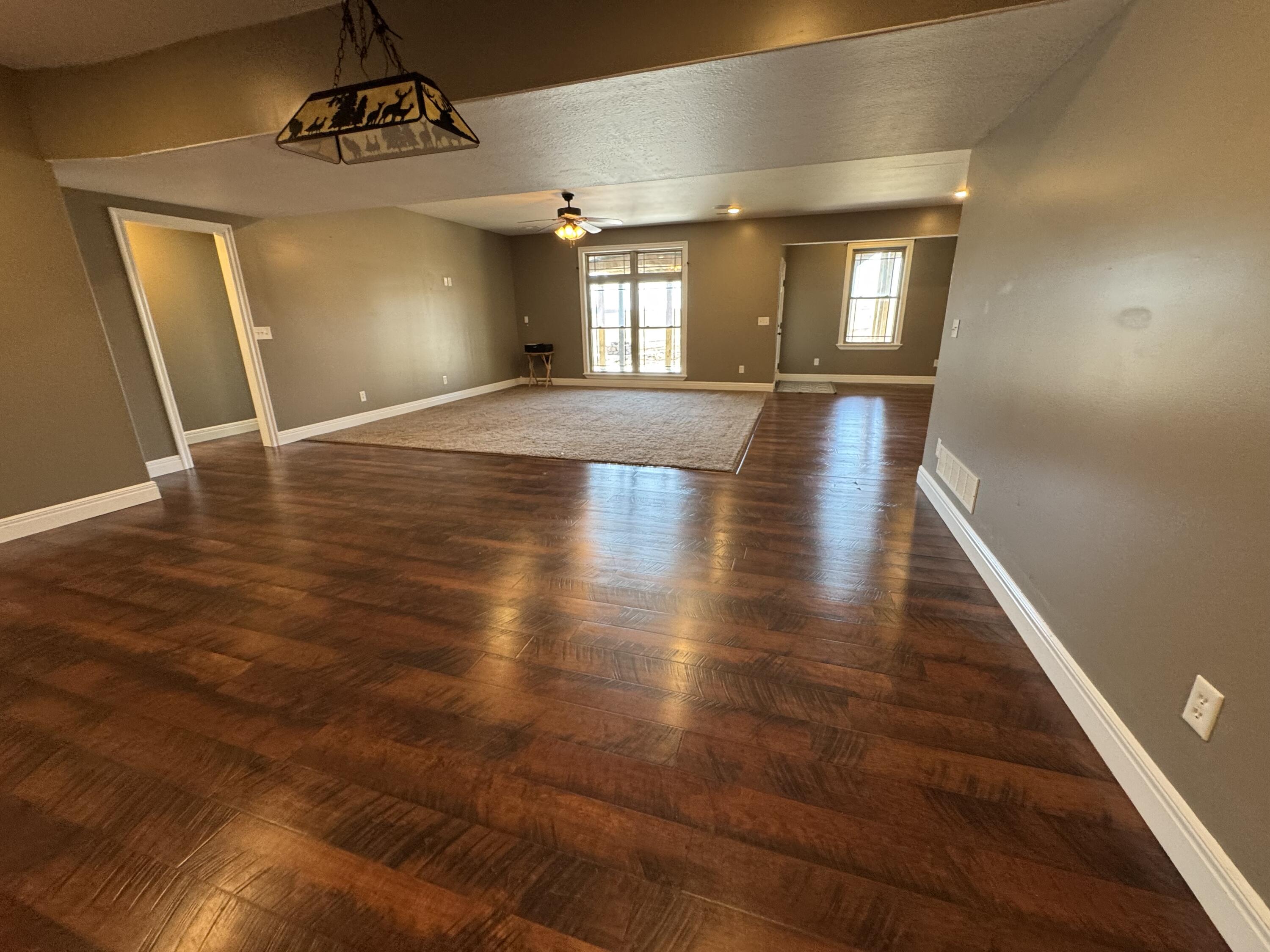 13923 Santa Fe Rd Property Photo 35