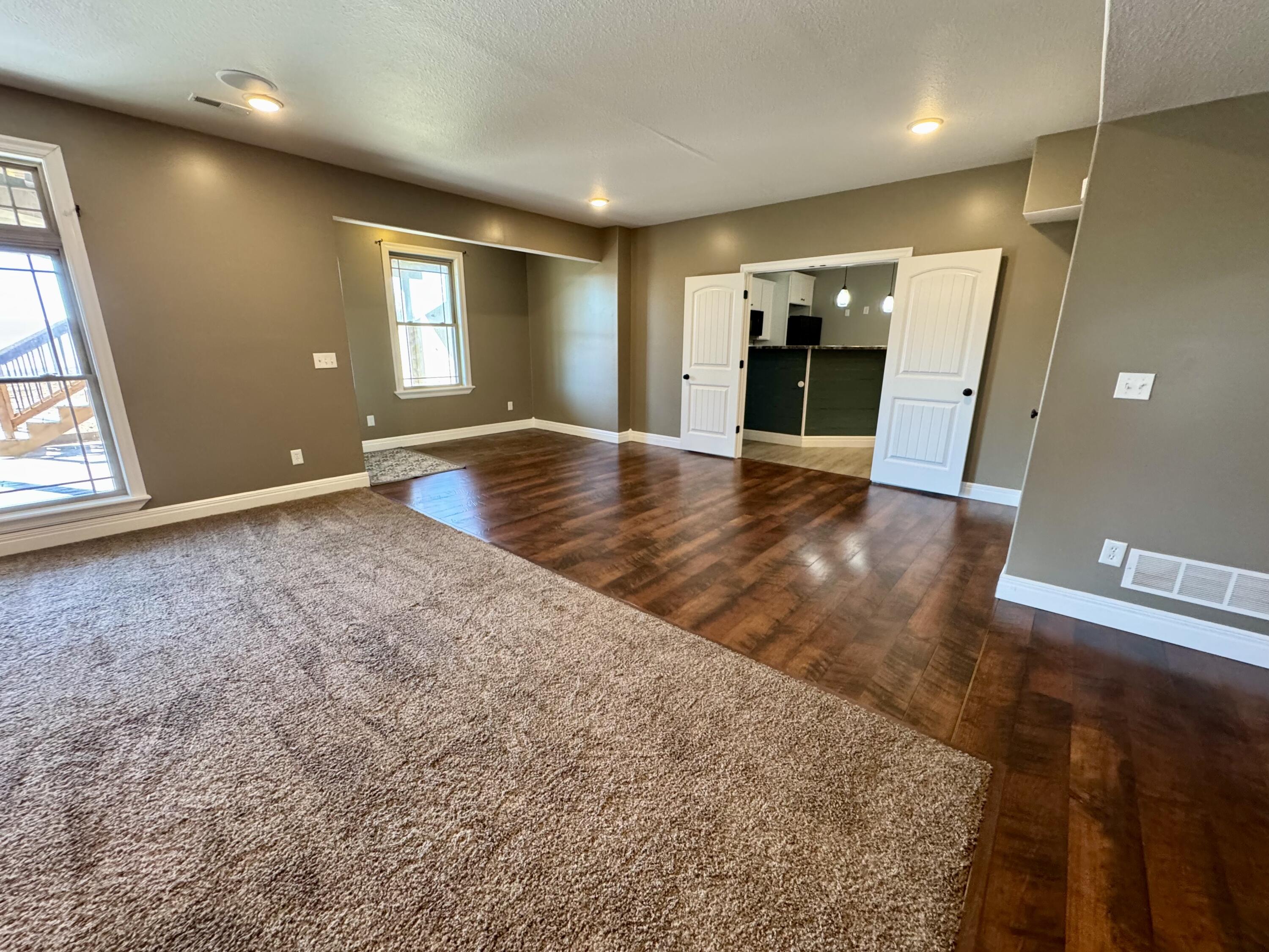 13923 Santa Fe Rd Property Photo 36