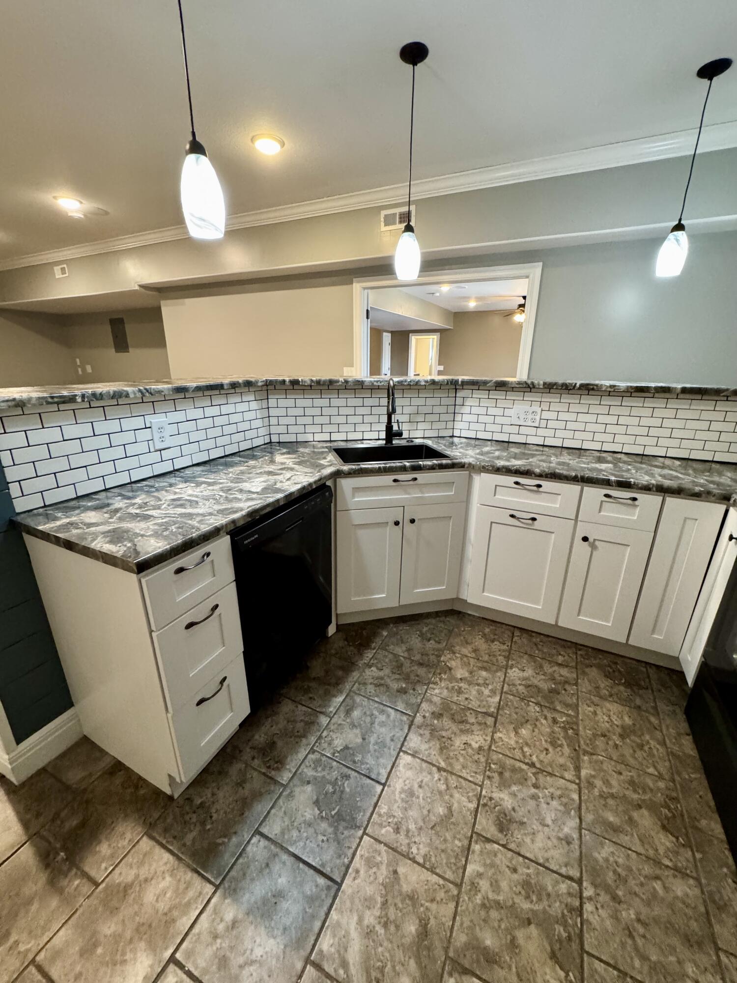 13923 Santa Fe Rd Property Photo 41