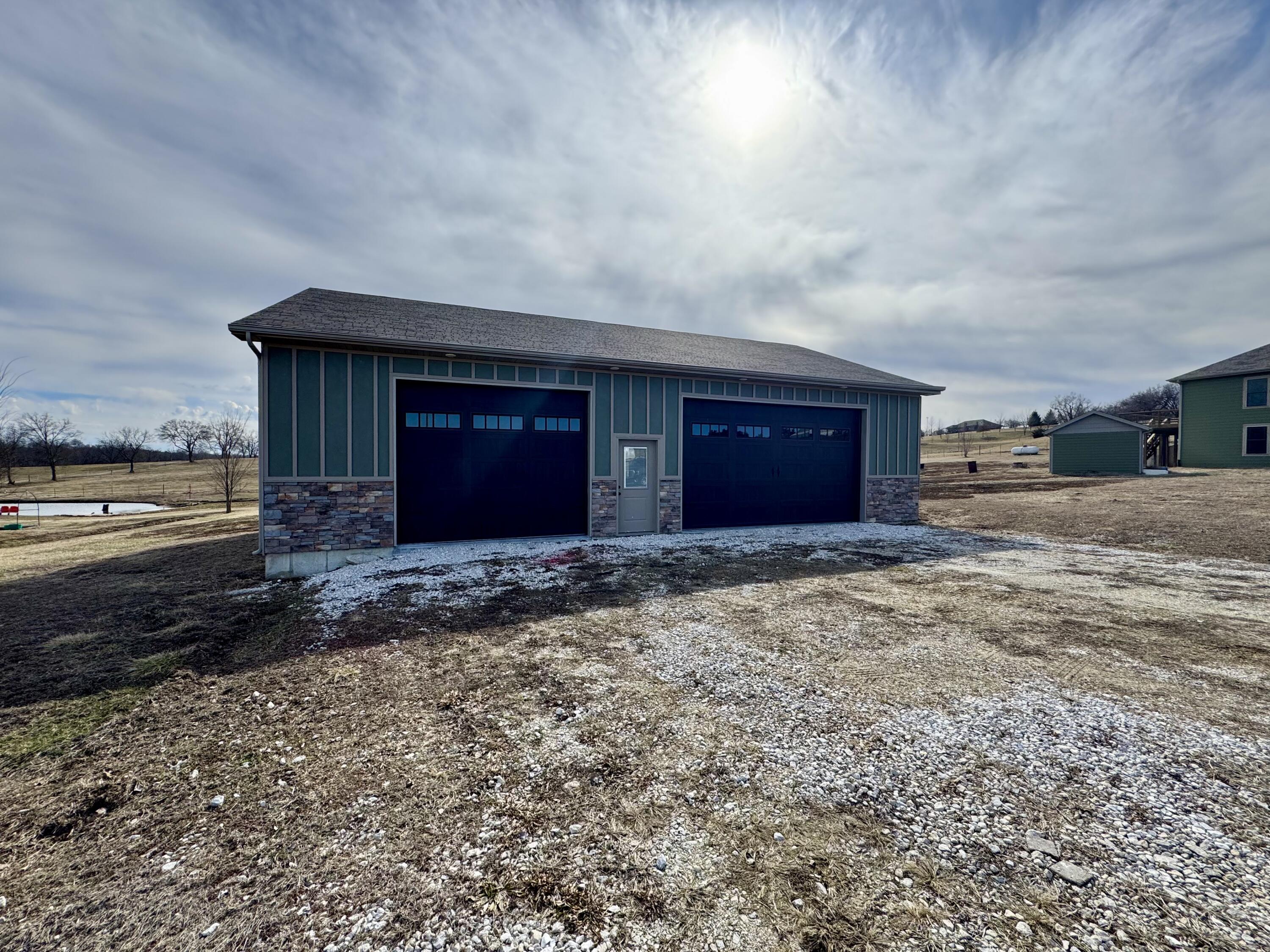 13923 Santa Fe Rd Property Photo 50