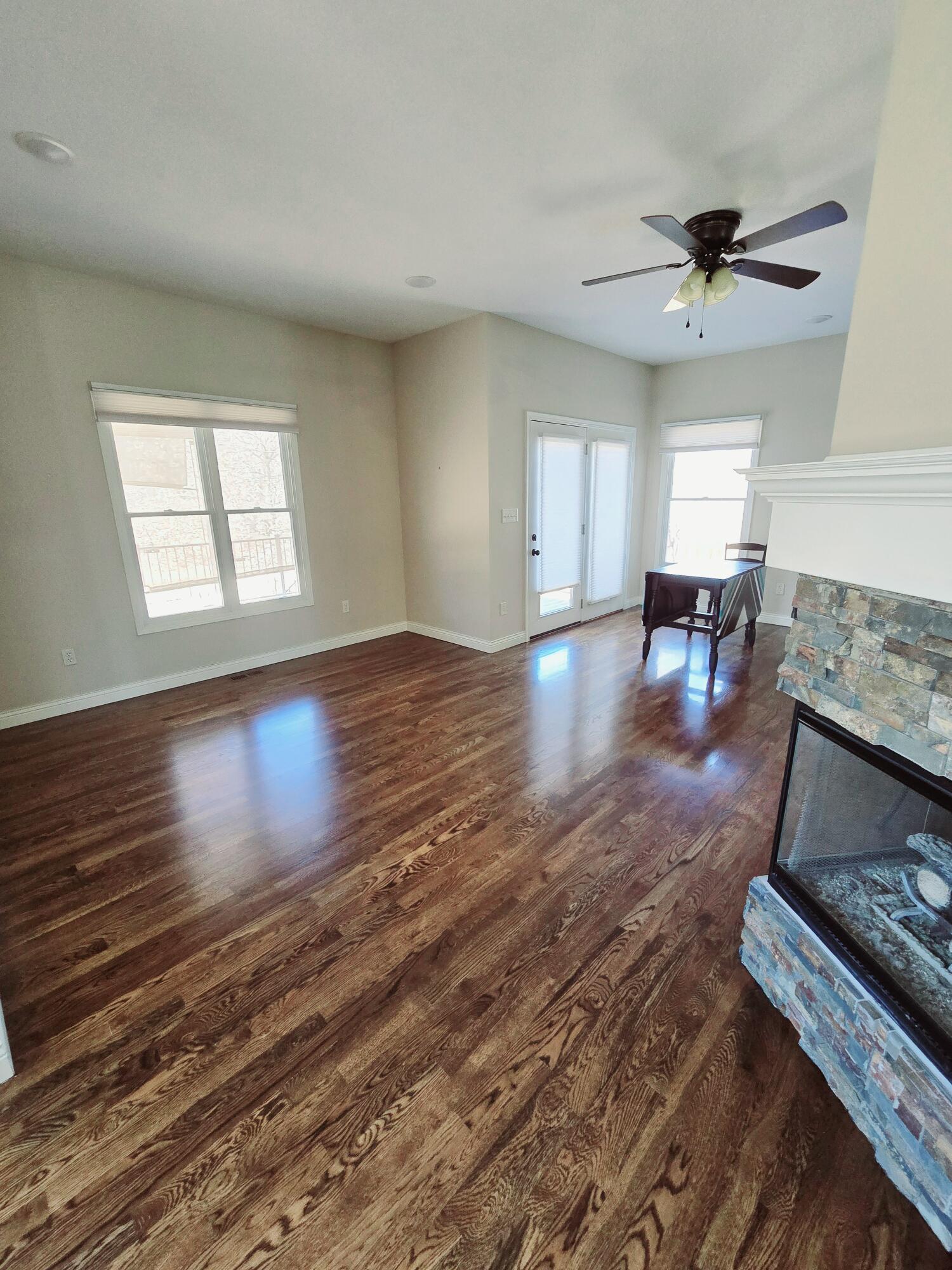 2101 N Whitewater Dr Property Photo 11