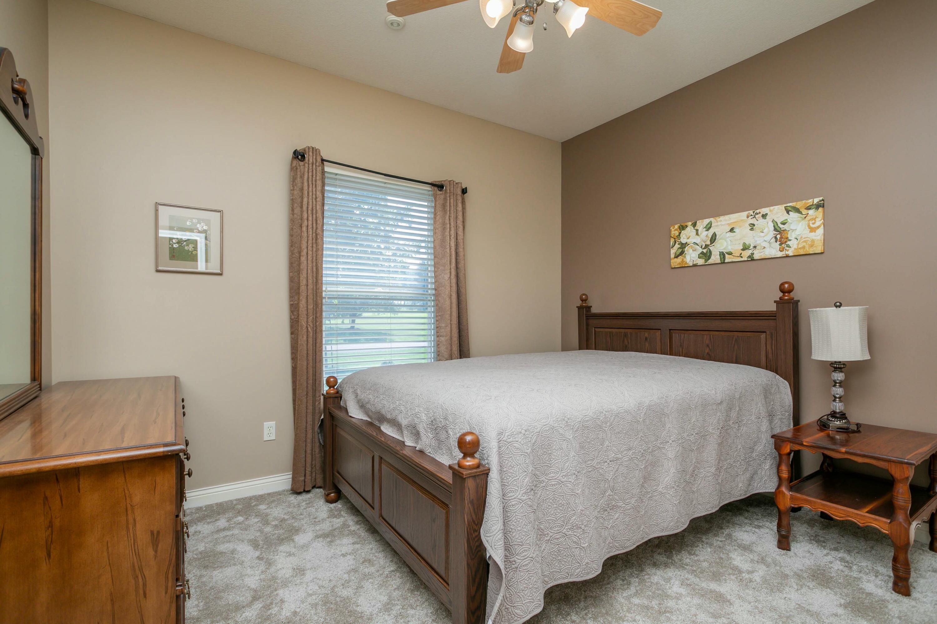 2101 N Whitewater Dr Property Photo 24