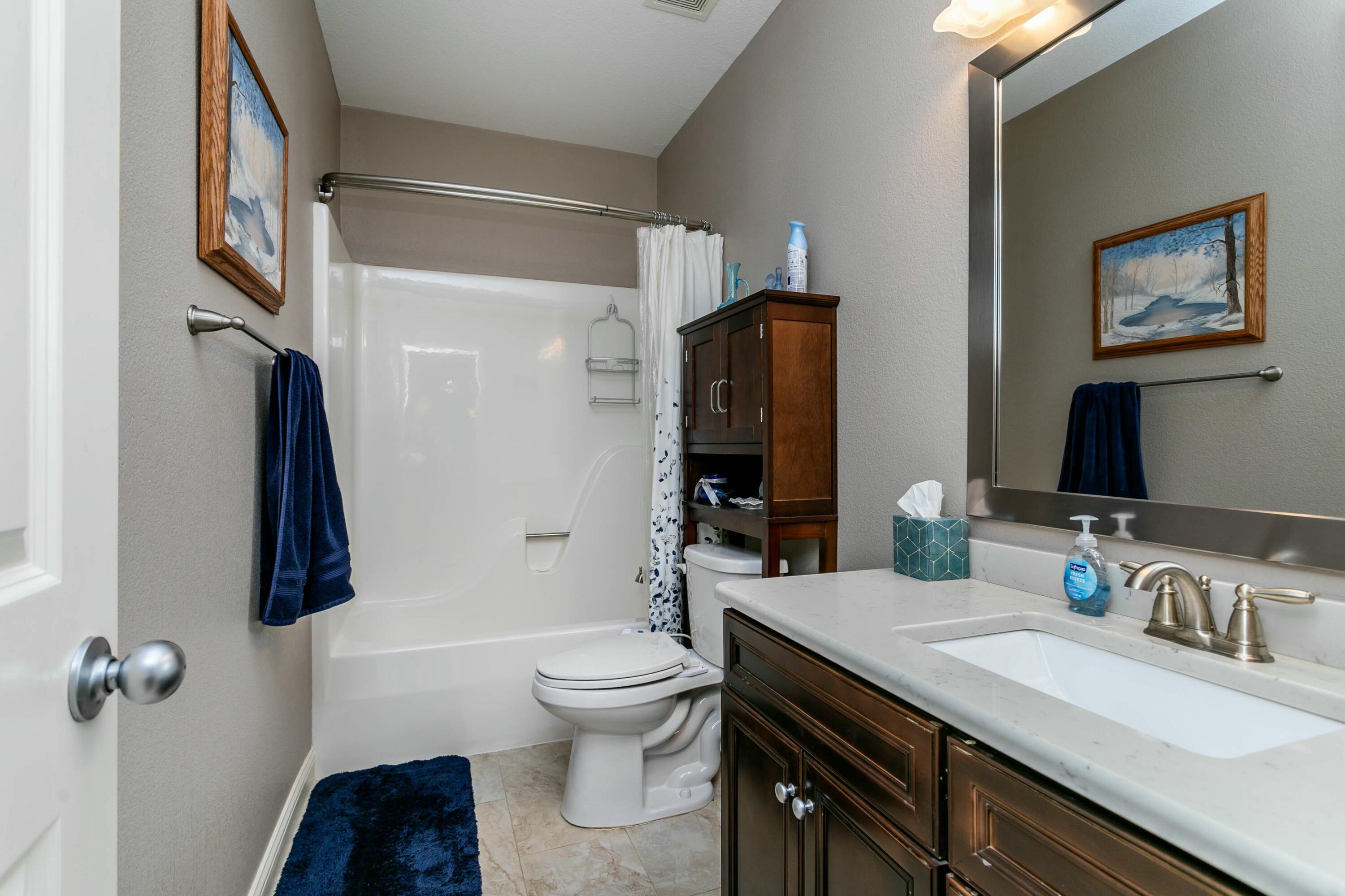 2101 N Whitewater Dr Property Photo 36
