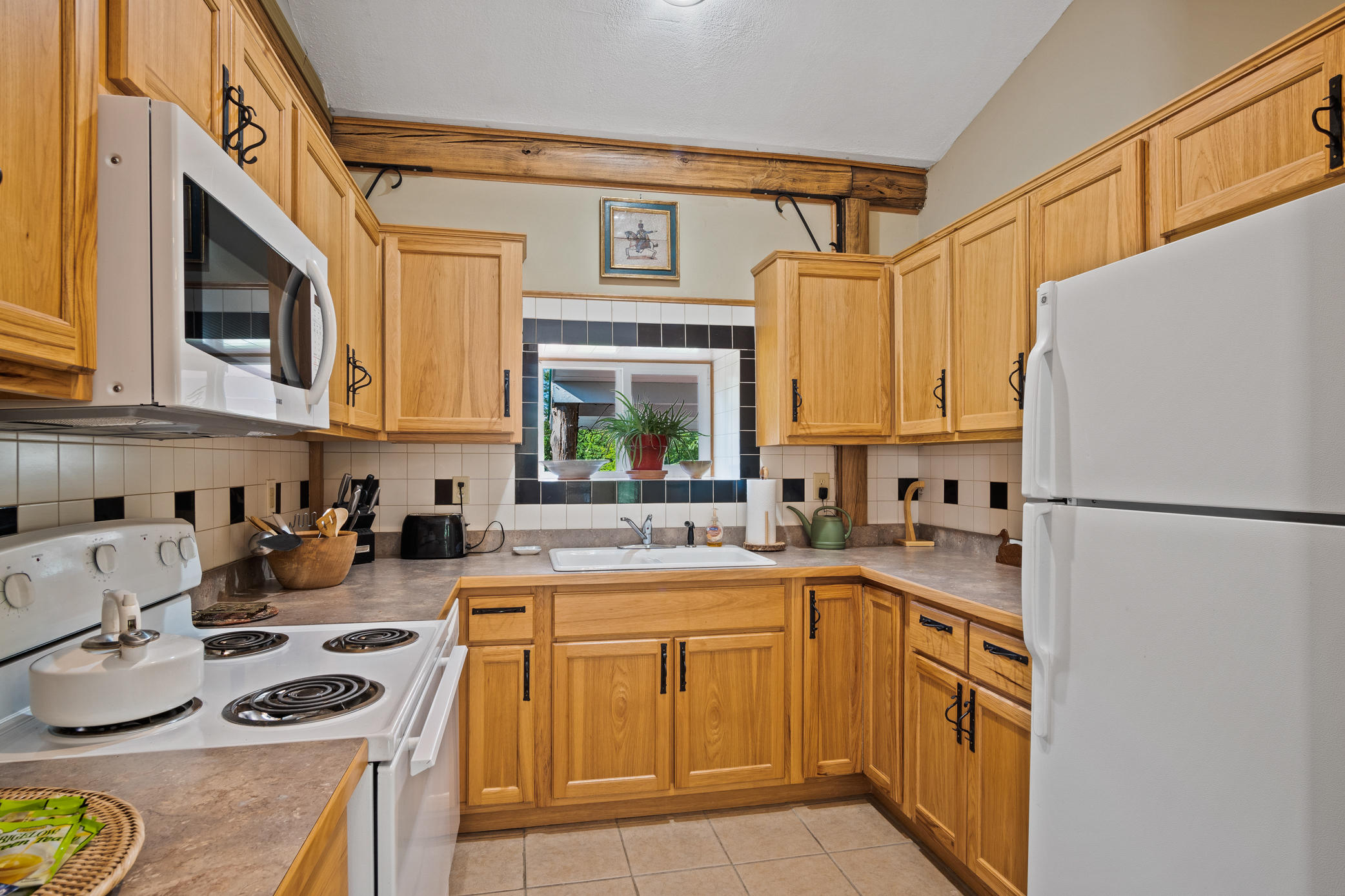 462 County Rd 328 Property Photo 10