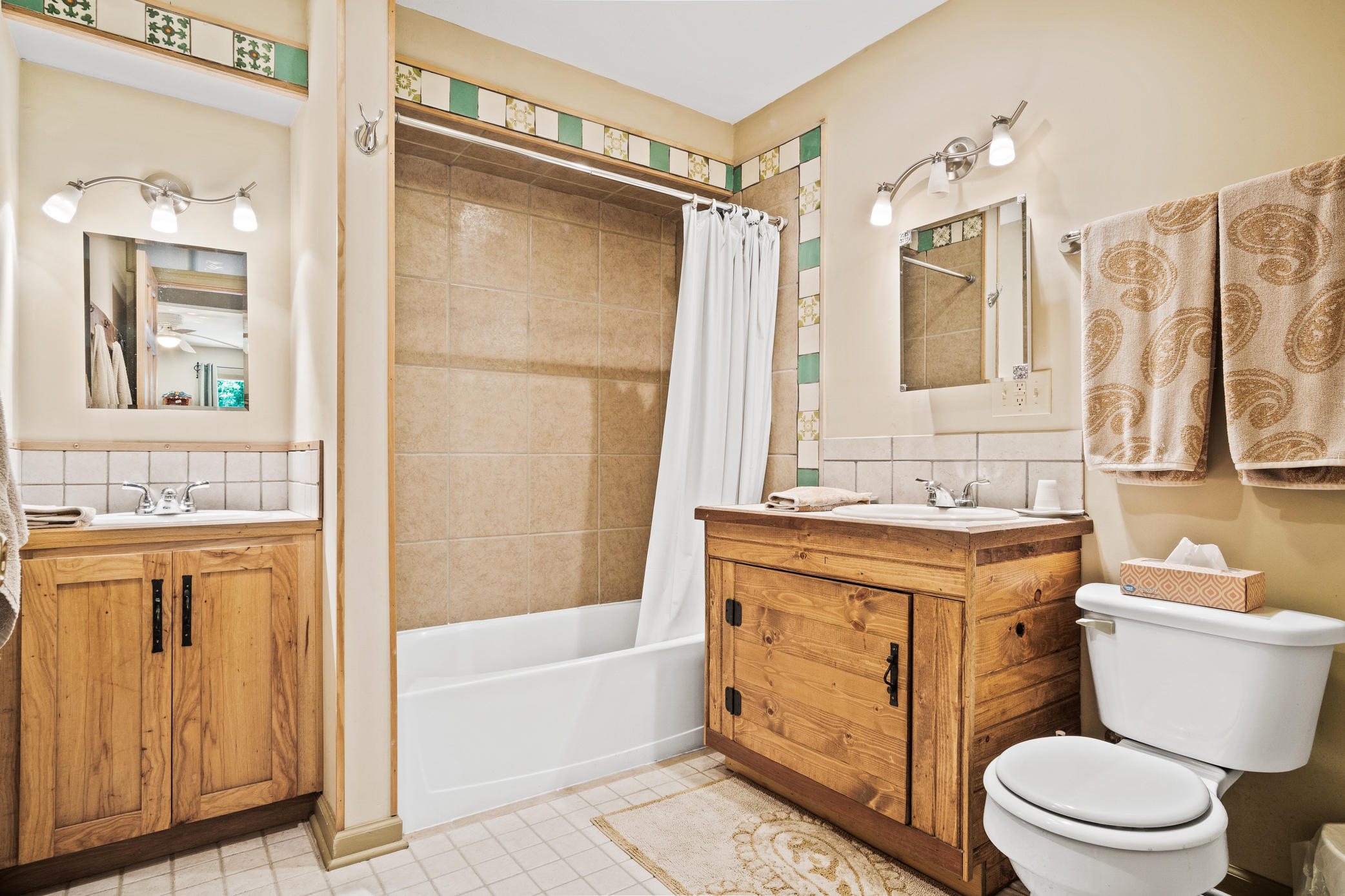 462 County Rd 328 Property Photo 26