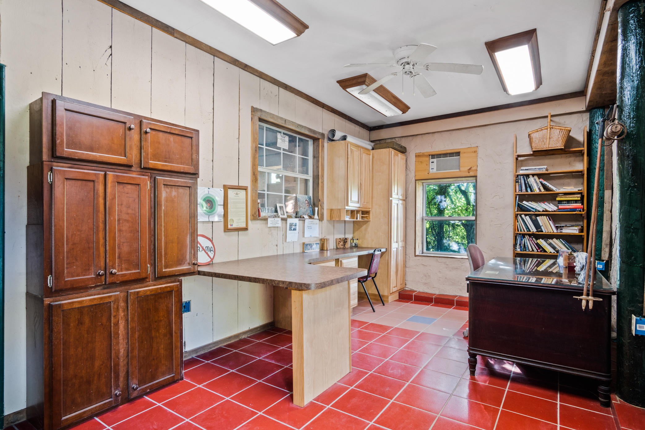 462 County Rd 328 Property Photo 28