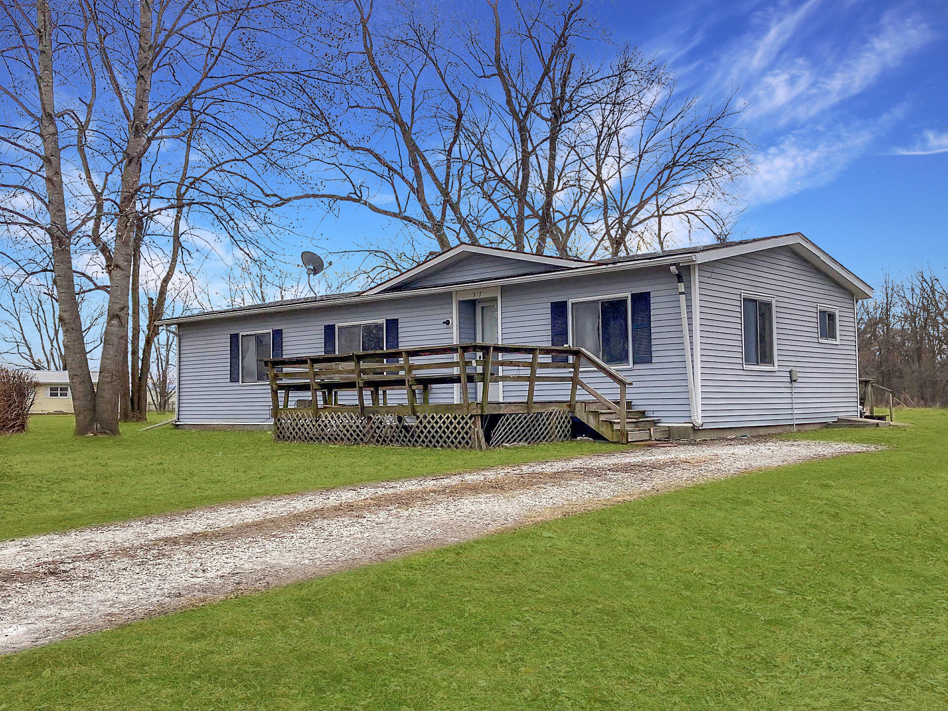 307 Silvey St Property Photo