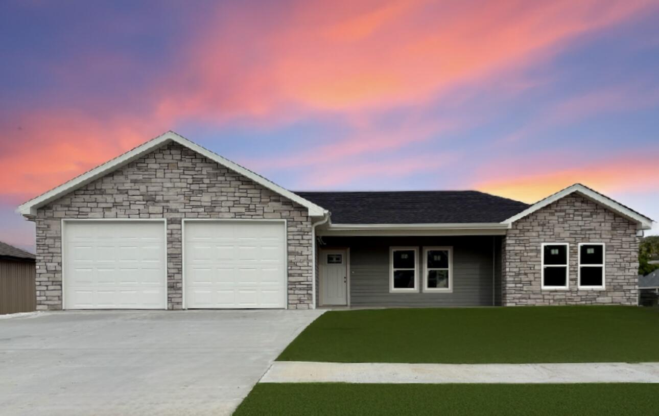 763 Vine Dr Property Photo