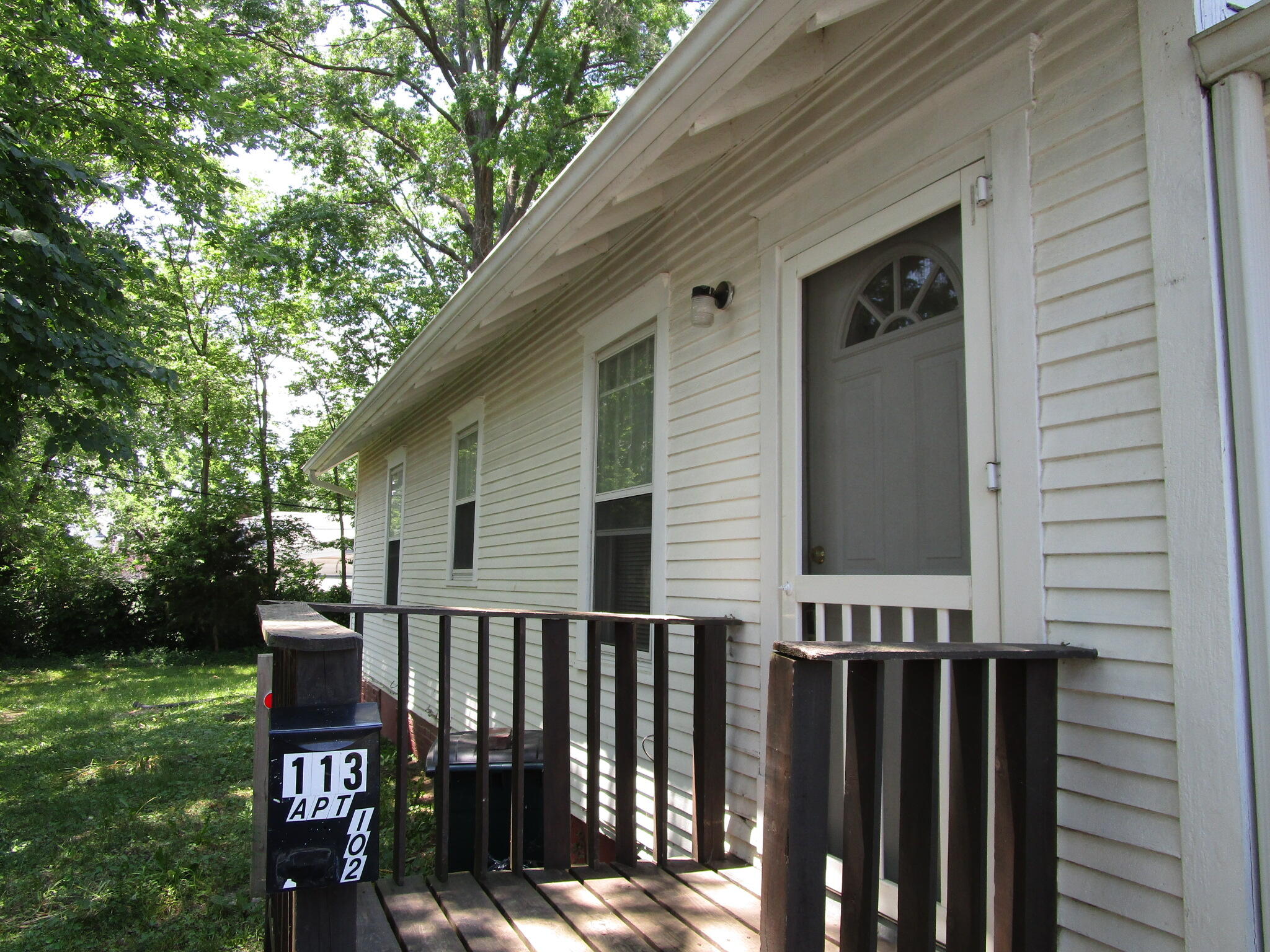 113 Willis Ave, 102 Property Photo