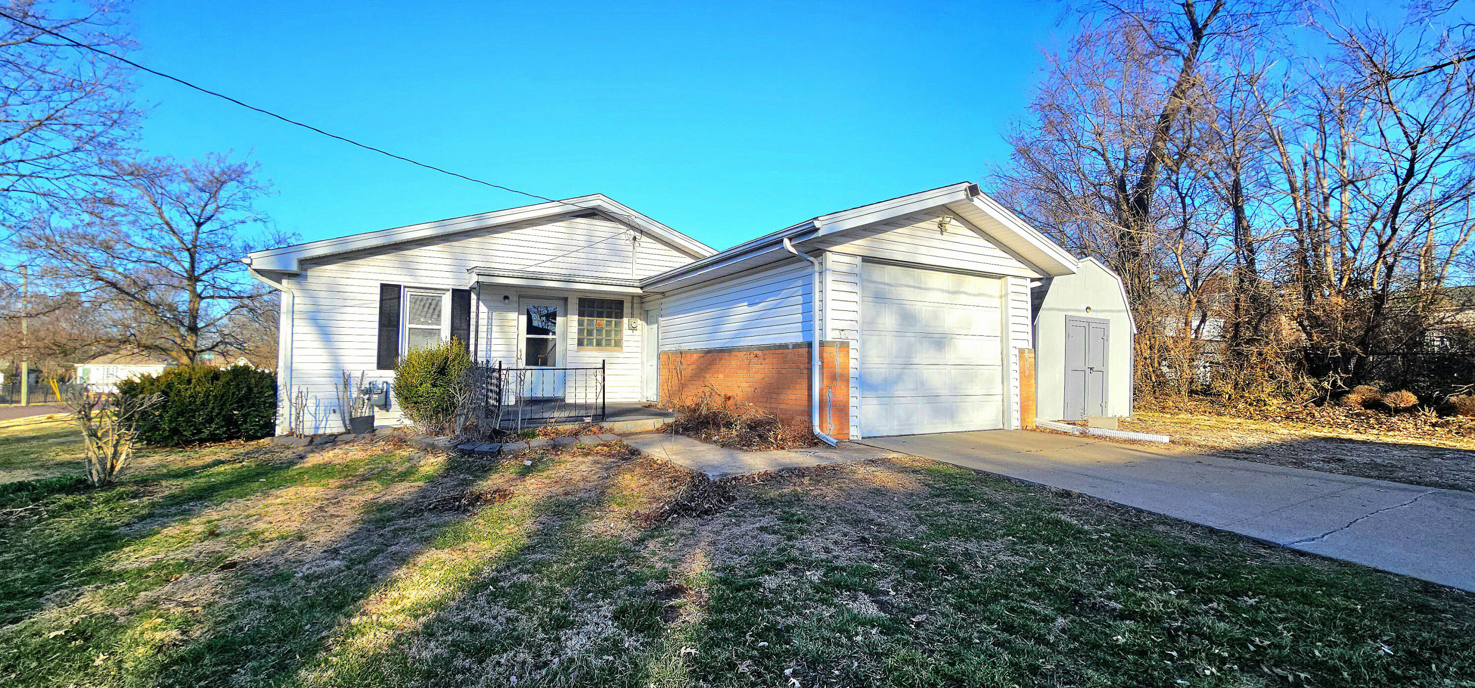 728 Vine St Property Photo