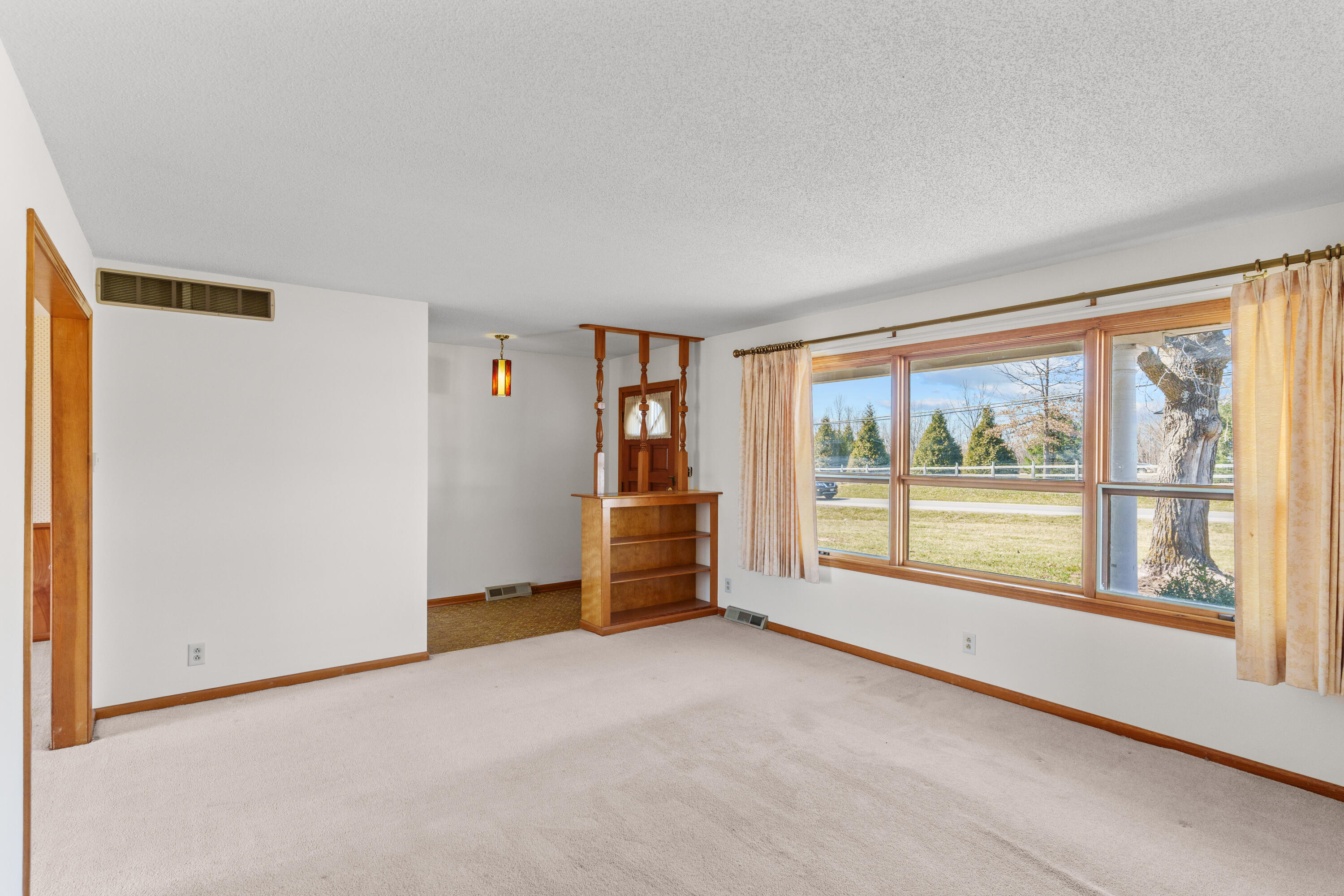 350 W Rte K Property Photo 8
