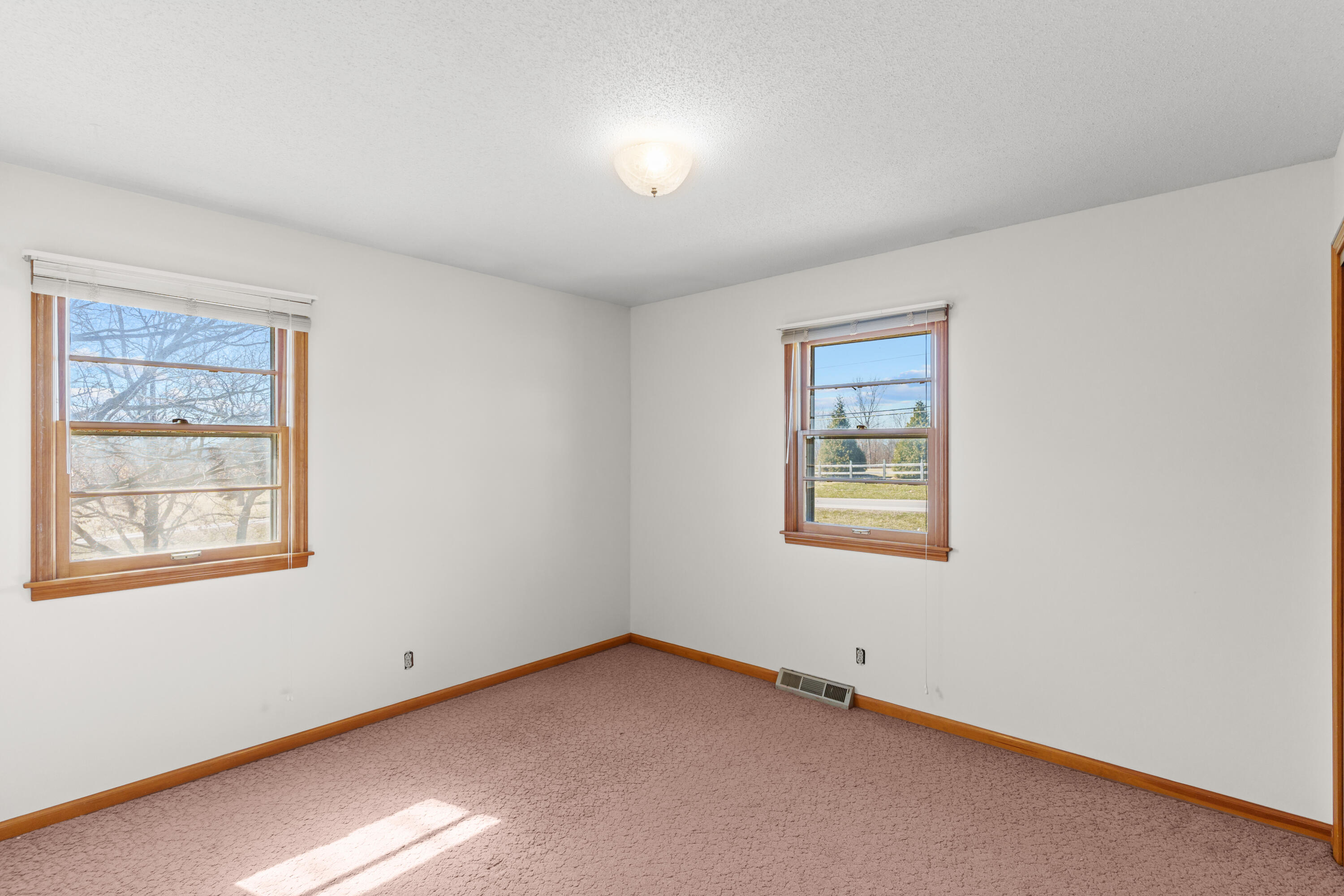 350 W Rte K Property Photo 21