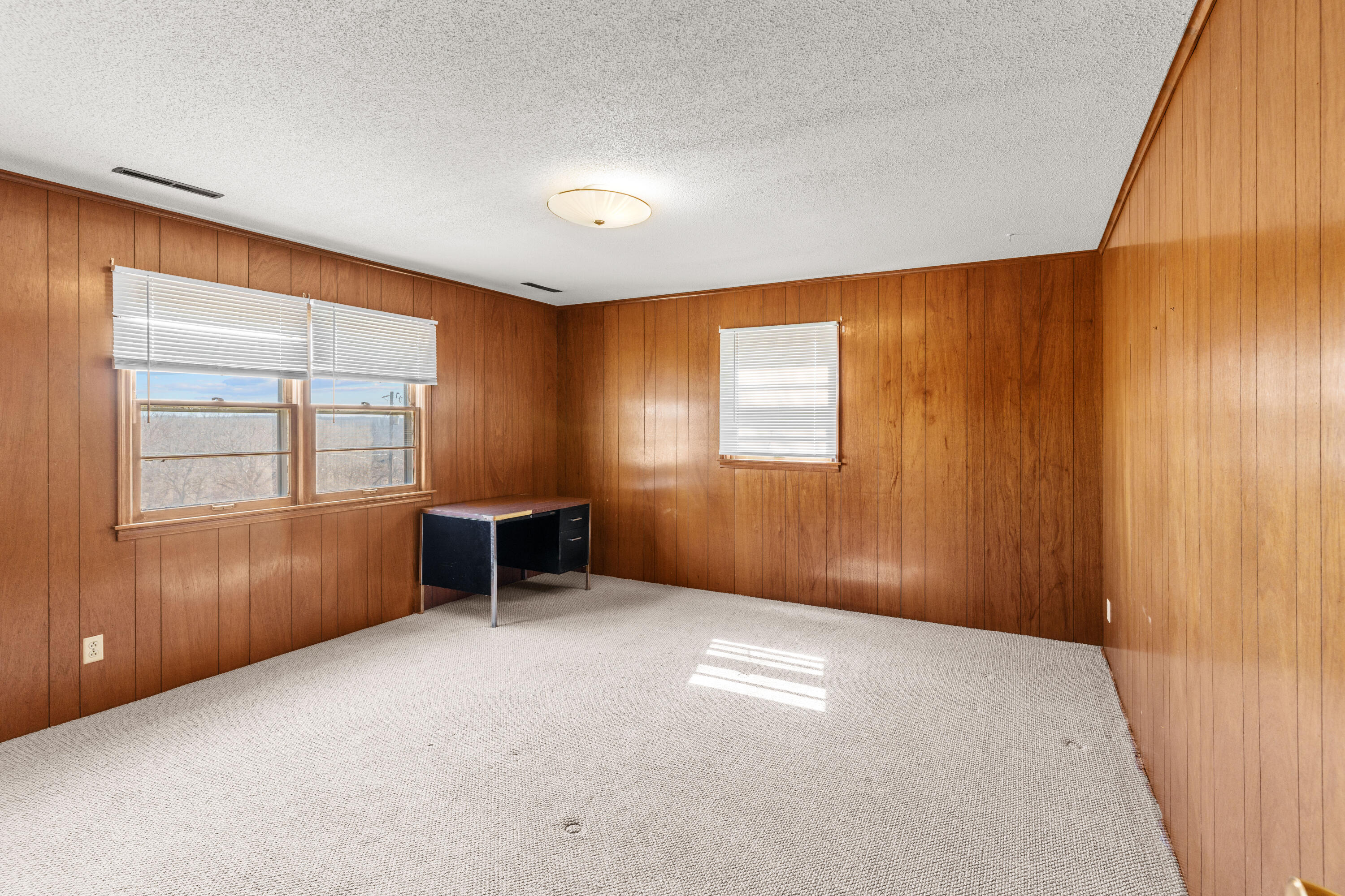 350 W Rte K Property Photo 32