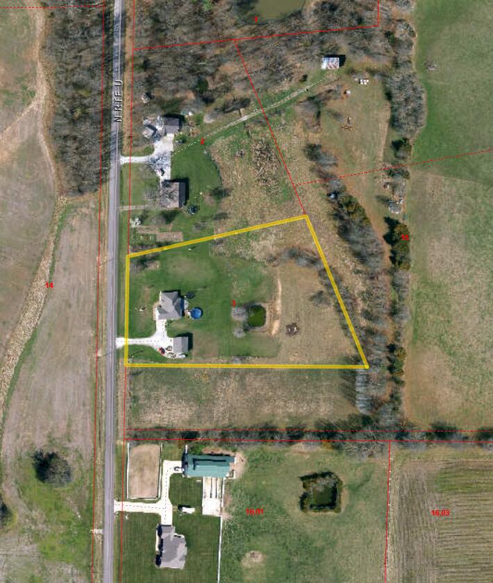 16300 N Route U Property Photo 2