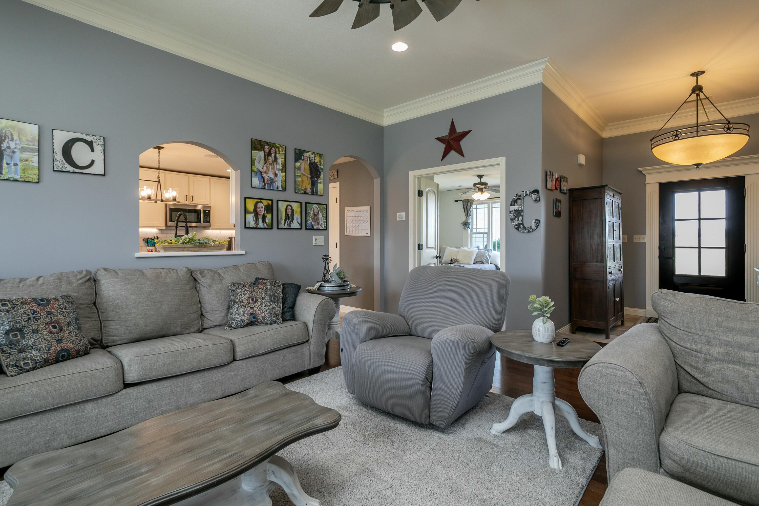16300 N Route U Property Photo 8