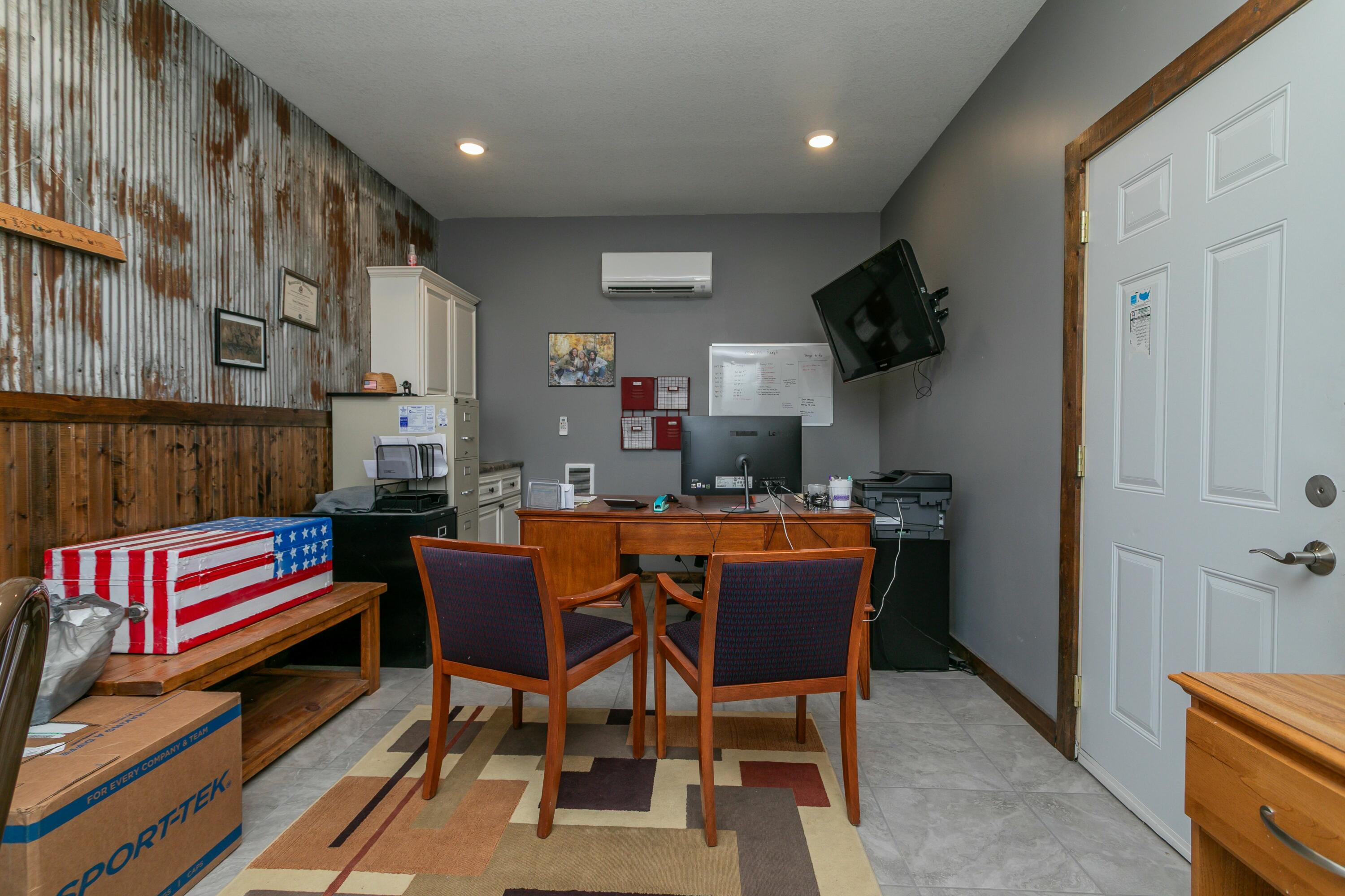 16300 N Route U Property Photo 27