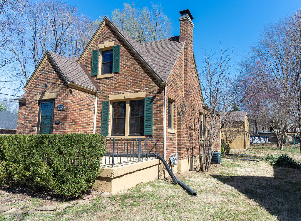 208 Boonville Rd Property Photo 2