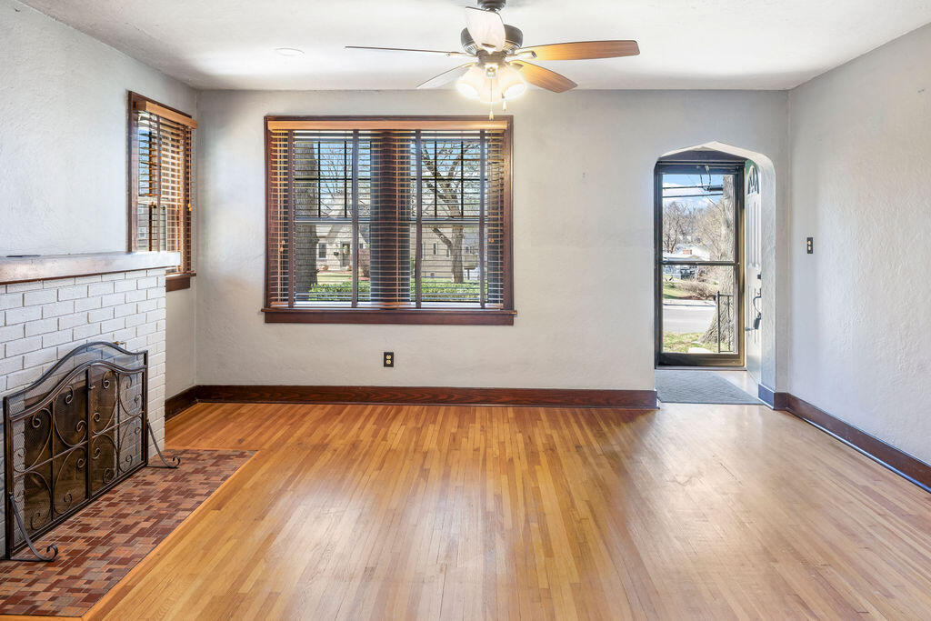 208 Boonville Rd Property Photo 6