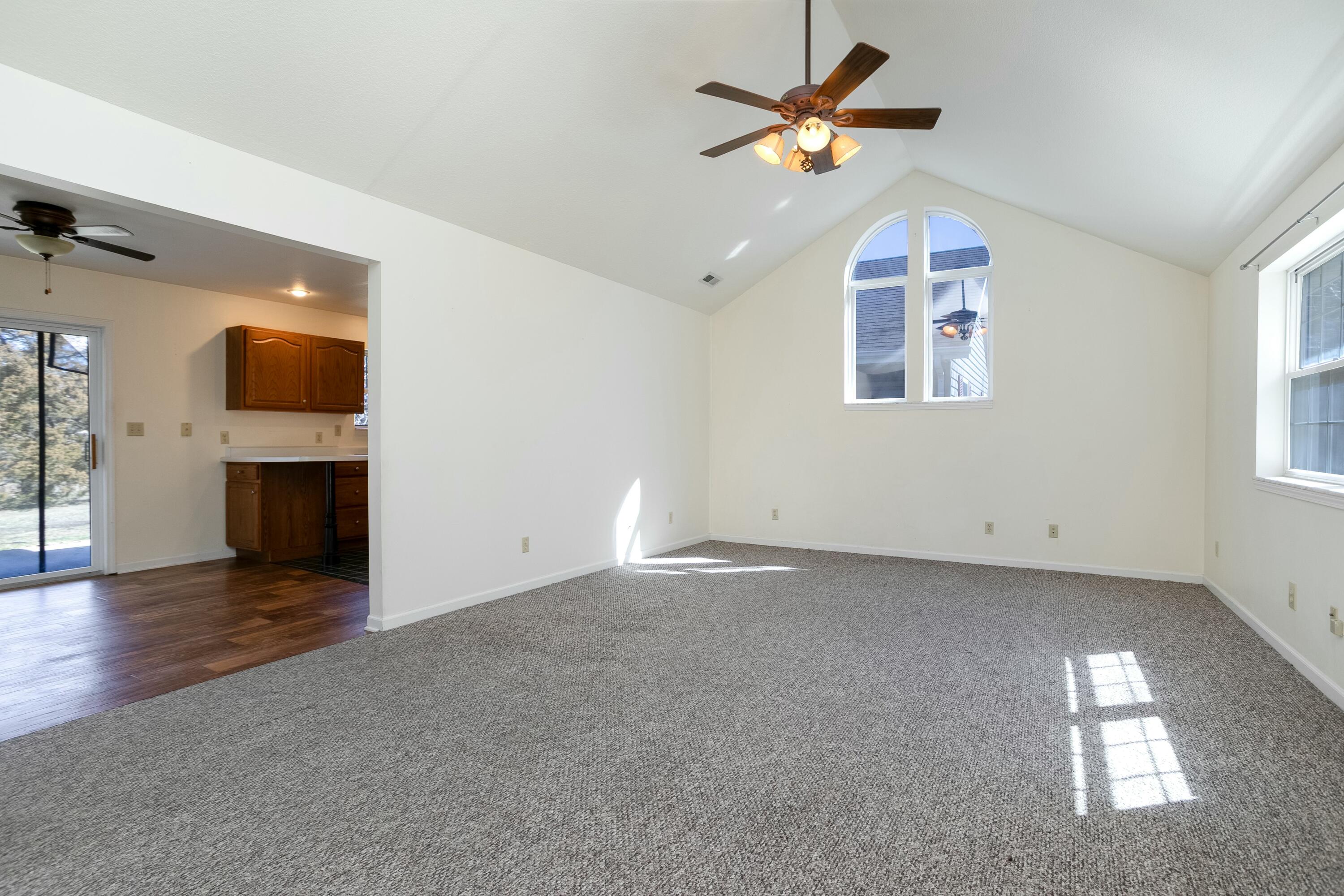 6116 E Forsee Rd Property Photo 4