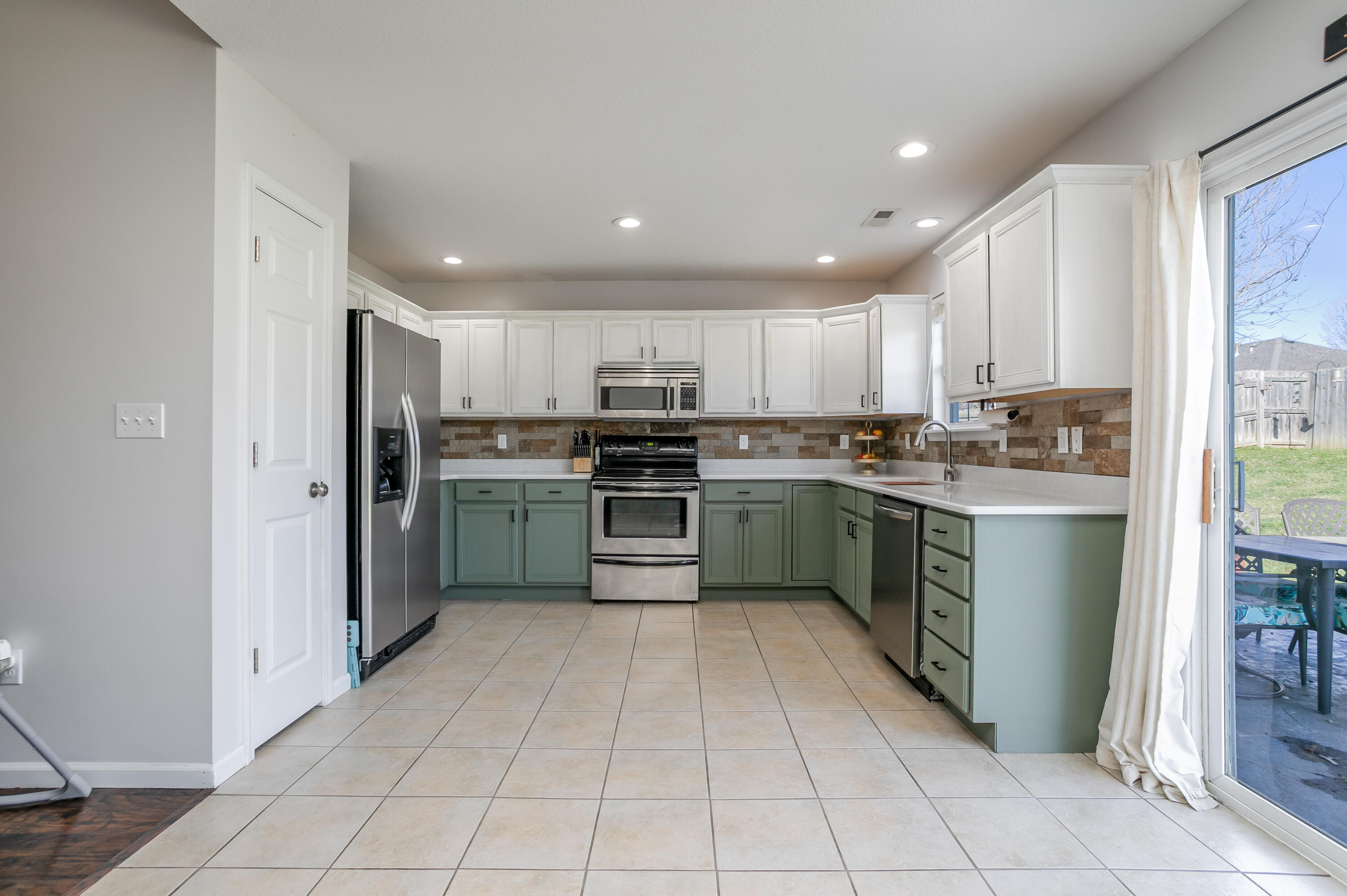 6239 Brooke Dr Property Photo 11
