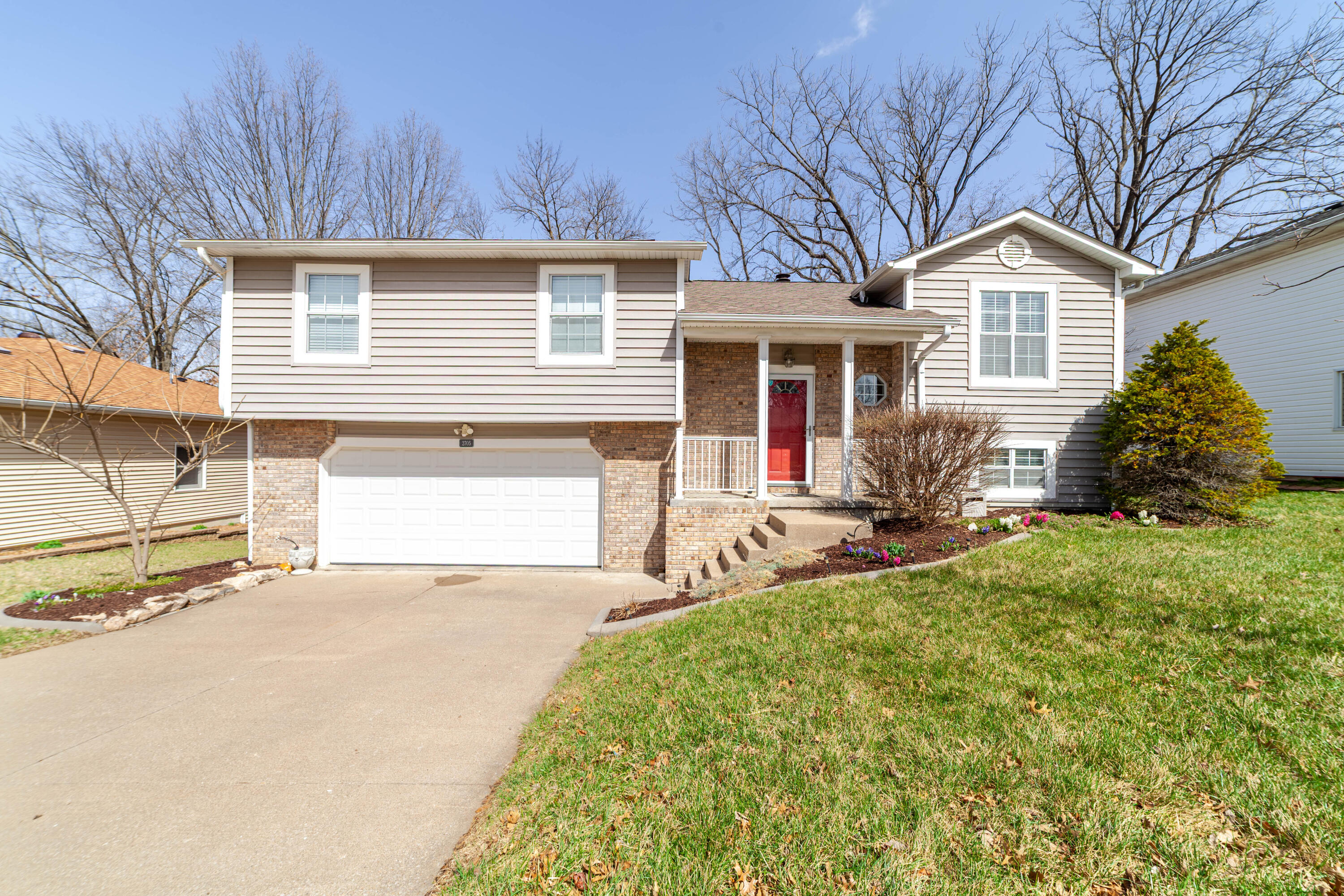 2705 Jonquil Pl Property Photo 1
