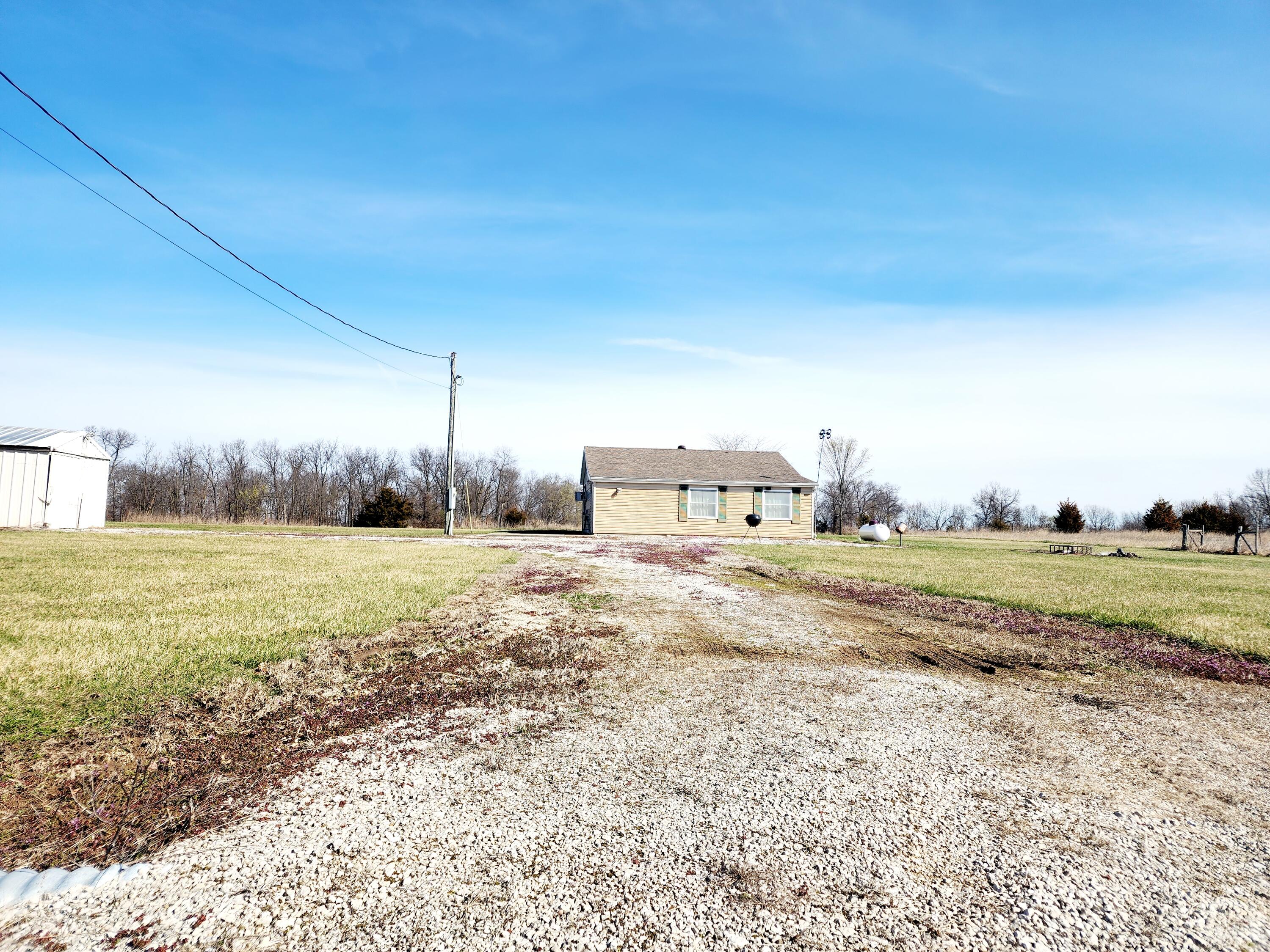 24120 Highway 107 Property Photo