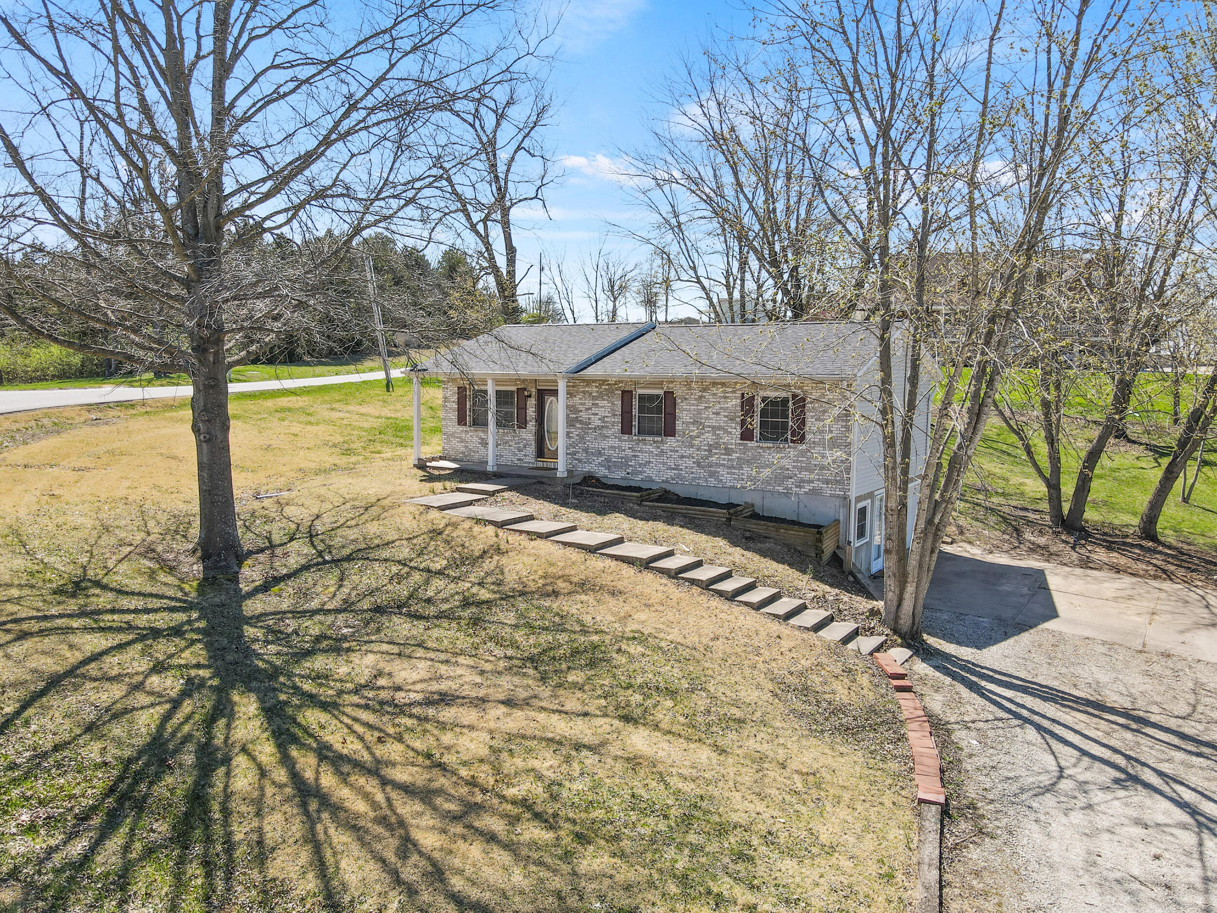 5926 Helias Dr Property Photo 1