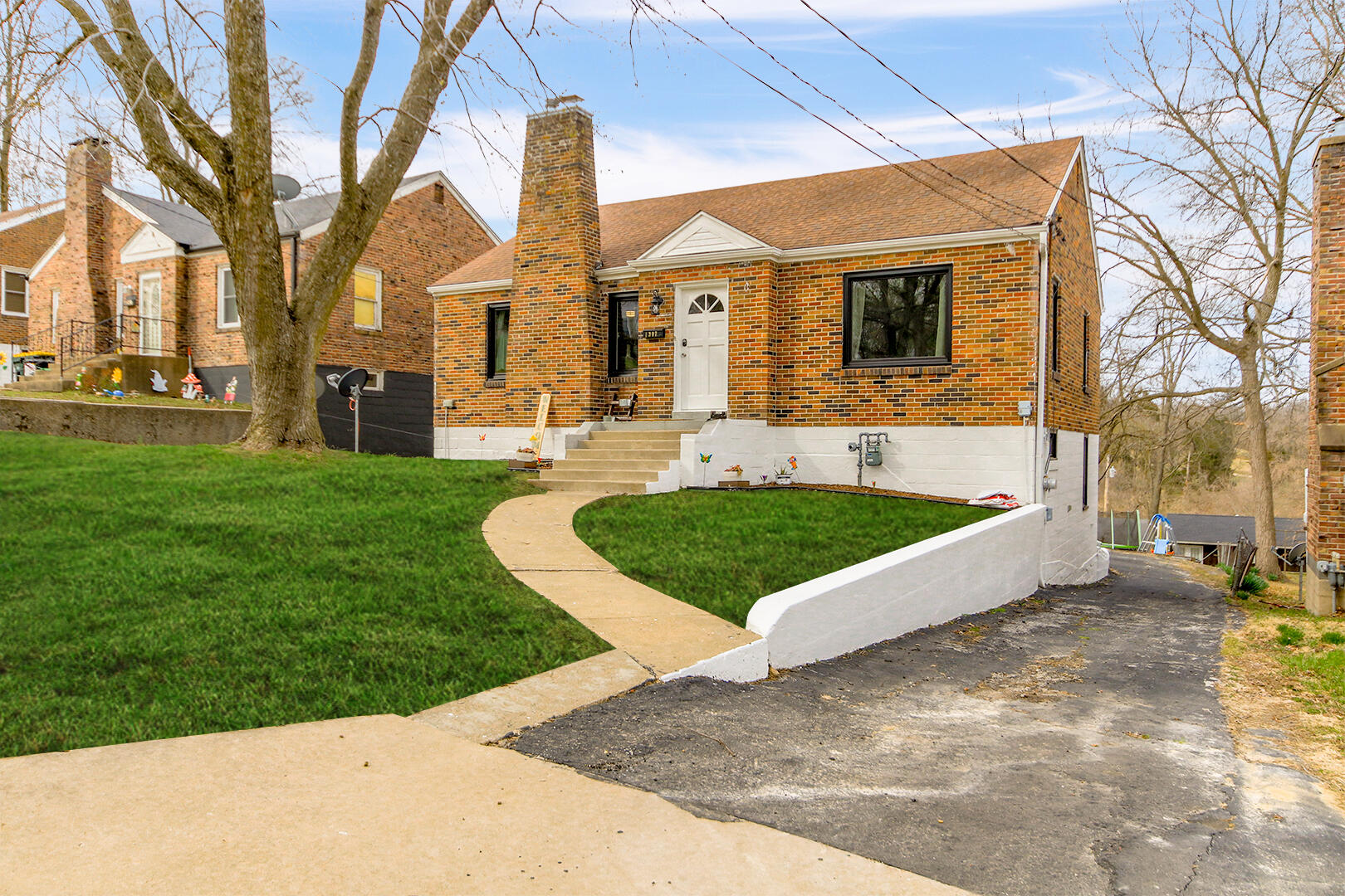 1307 4th St Property Photo 1