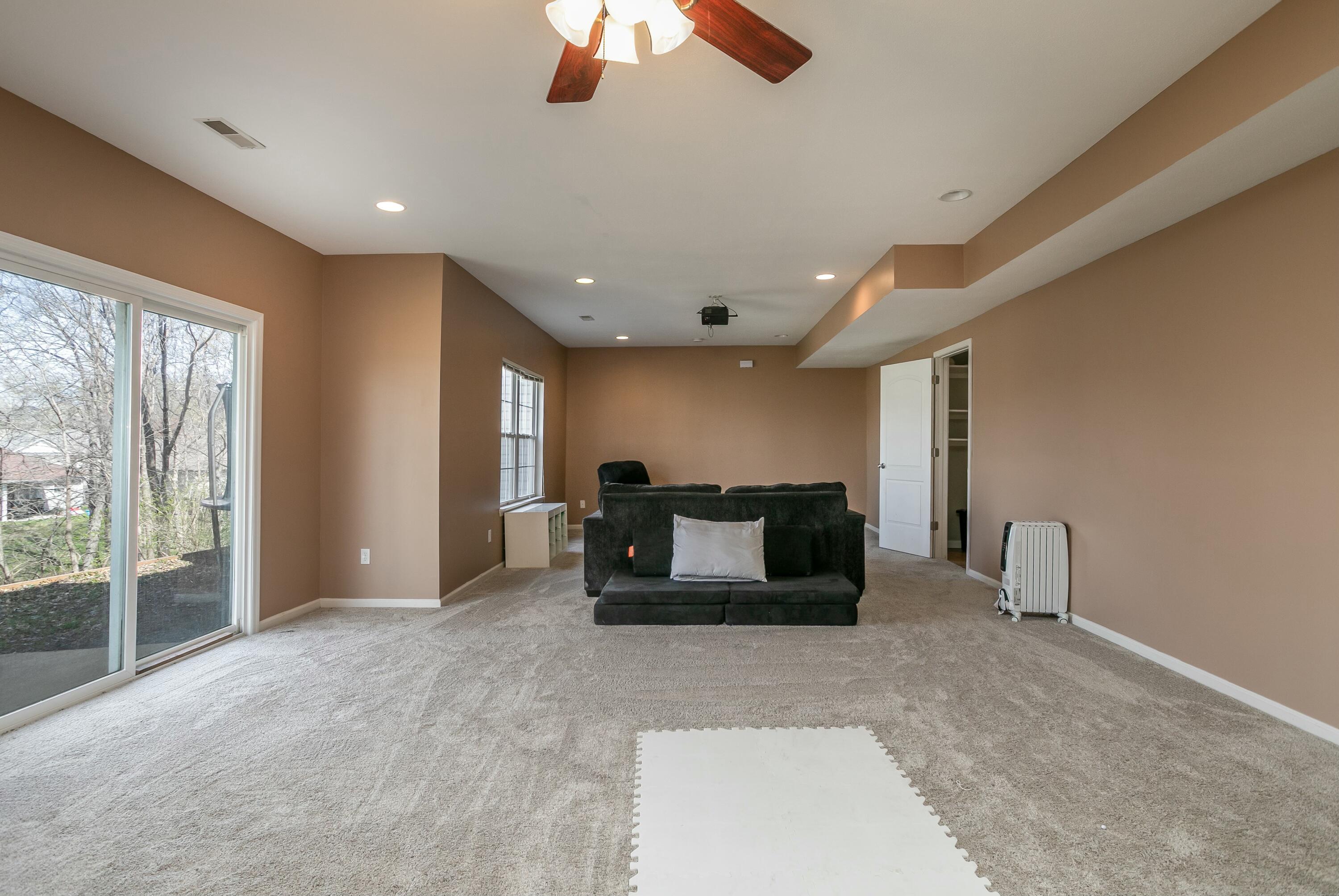 305 Macaw Dr Property Photo 25