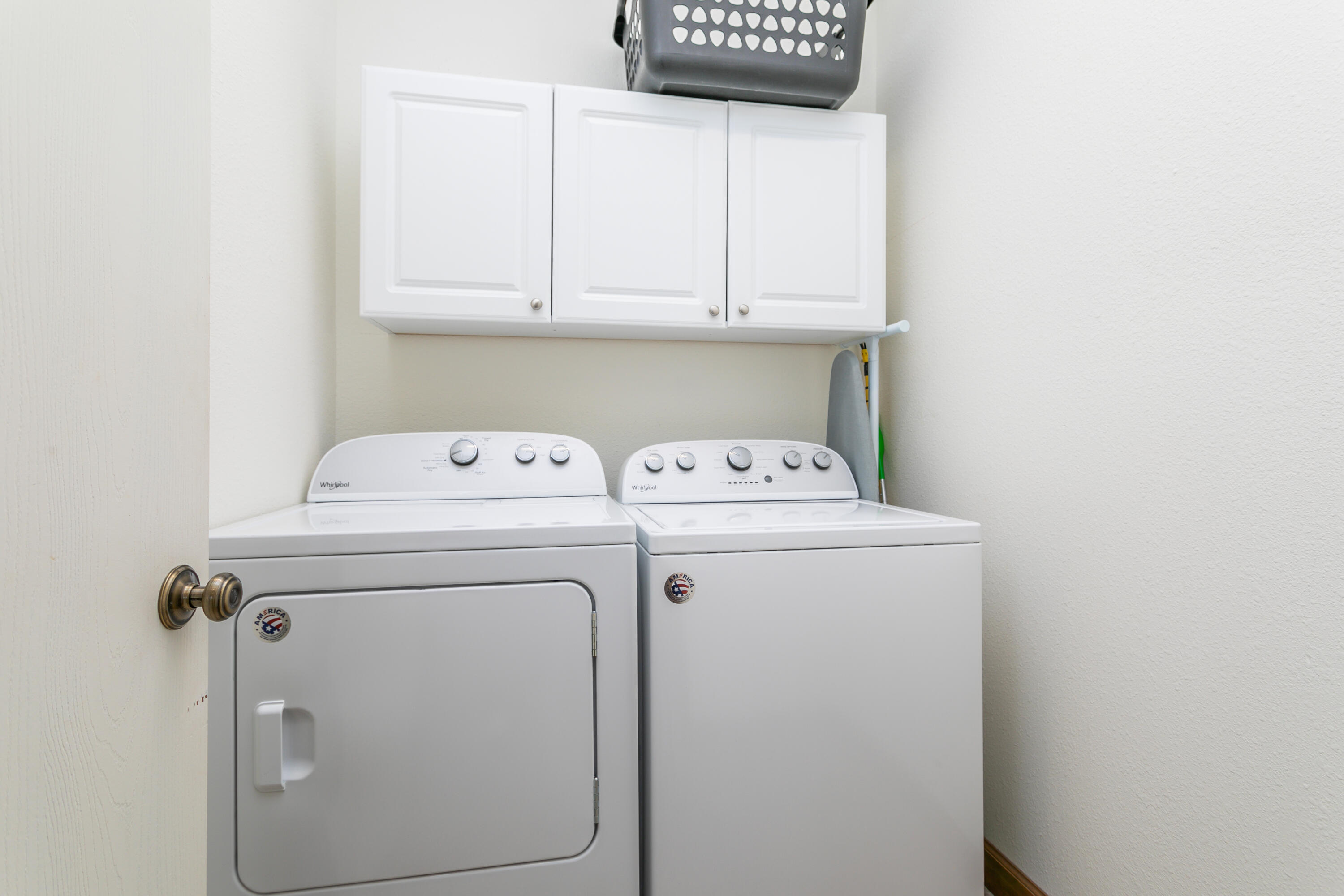 1505 Spiros Dr, C Property Photo 9