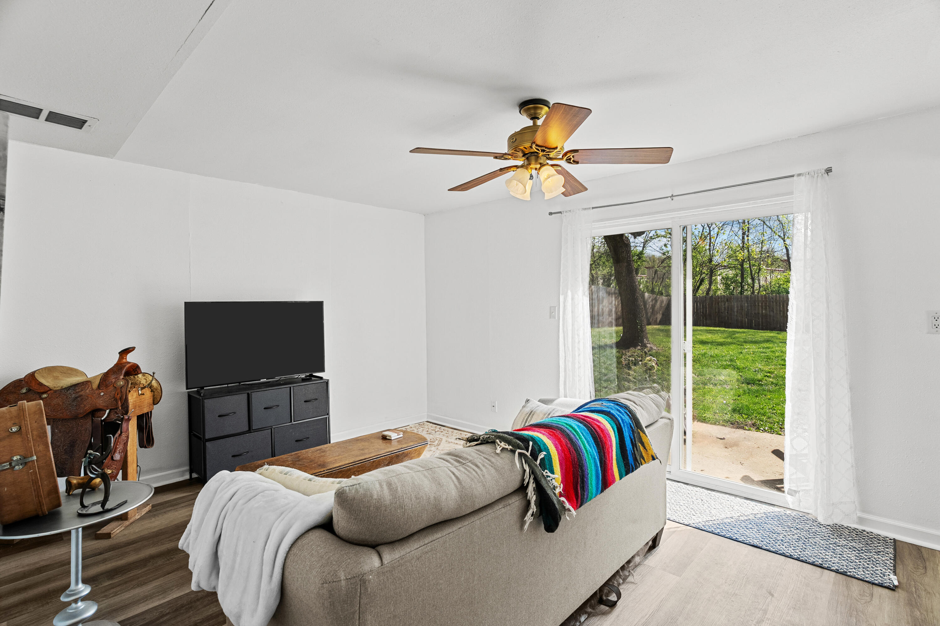 6540 Southwest Way Property Photo 16