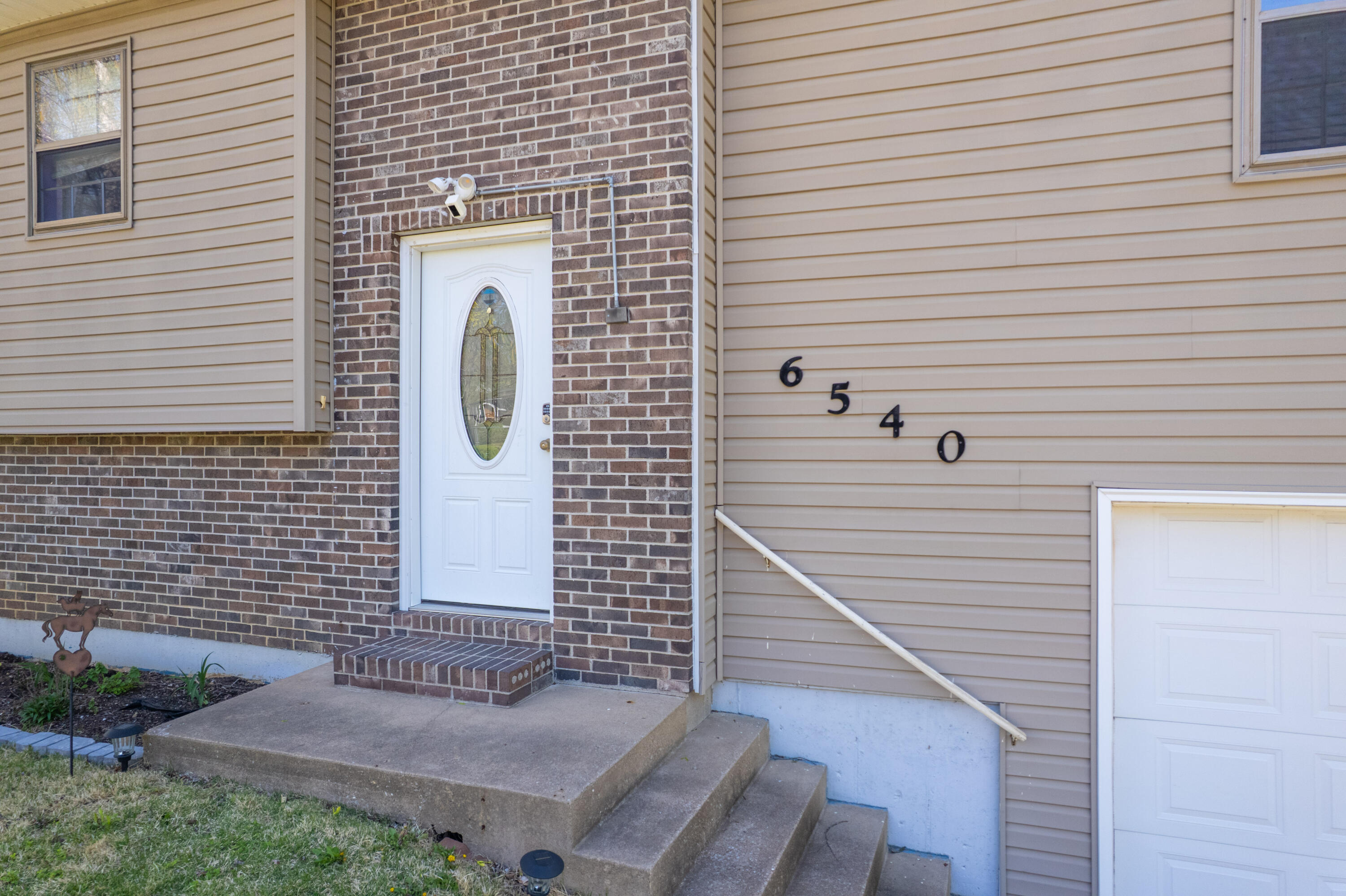 6540 Southwest Way Property Photo 27