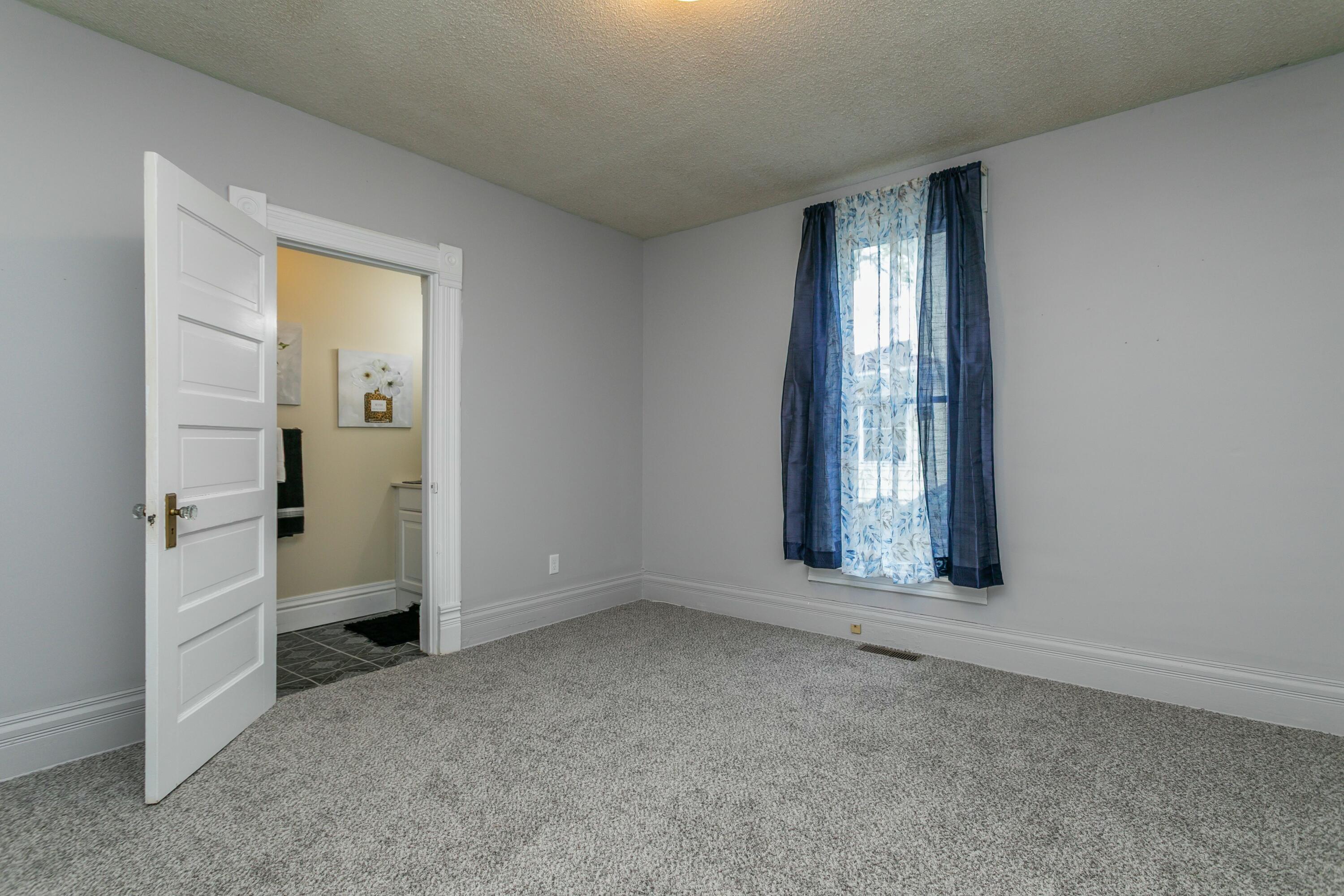 229 S Jenkins St Property Photo 19