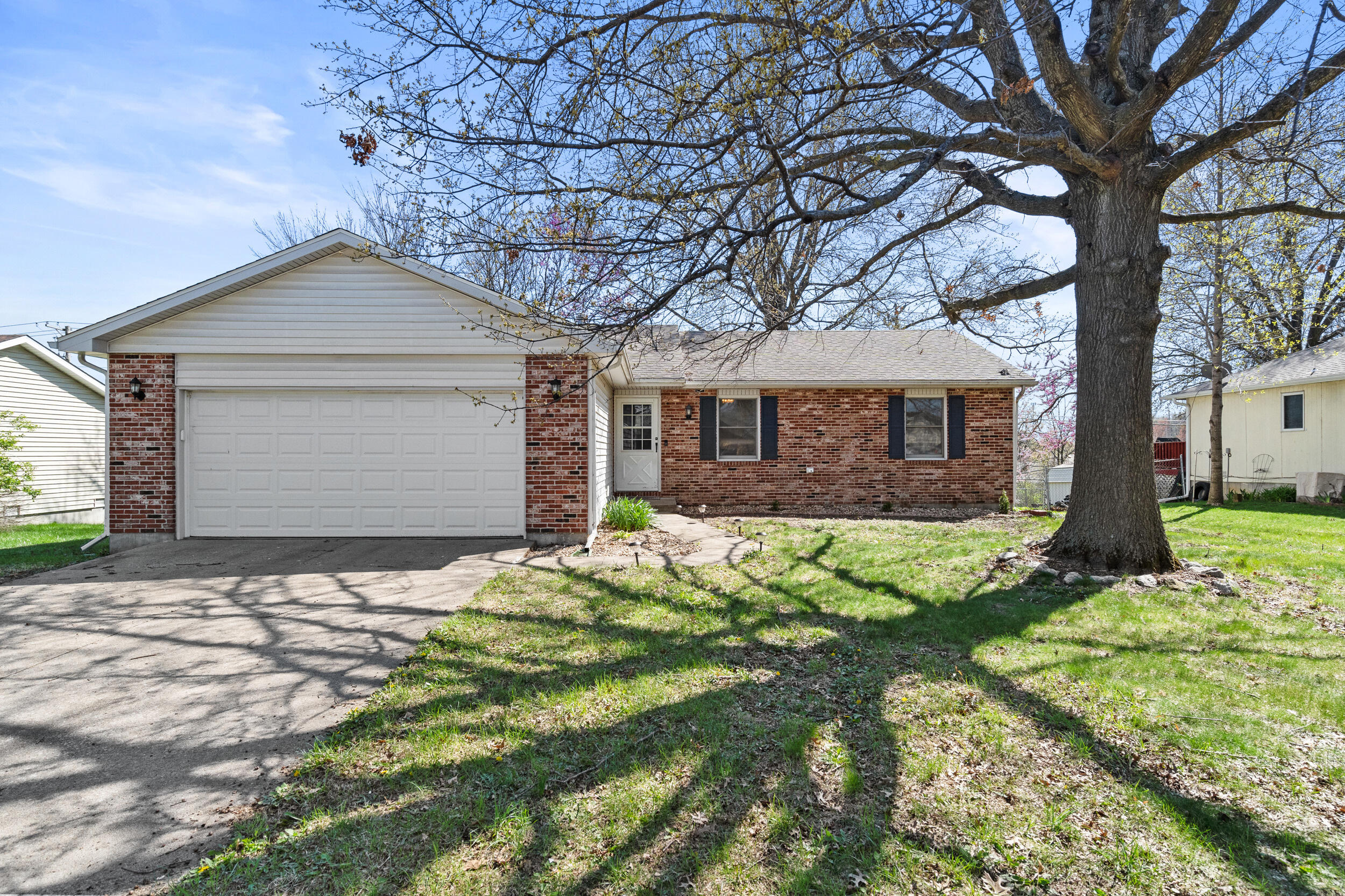 4812 Orchard Ln Property Photo 1