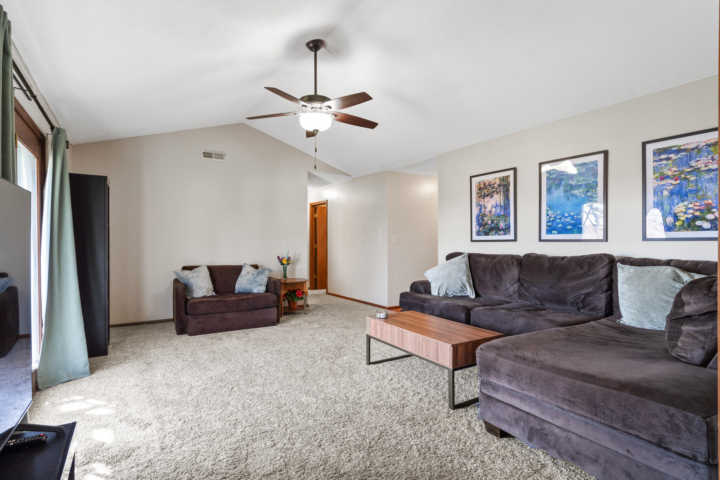 4812 Orchard Ln Property Photo 5
