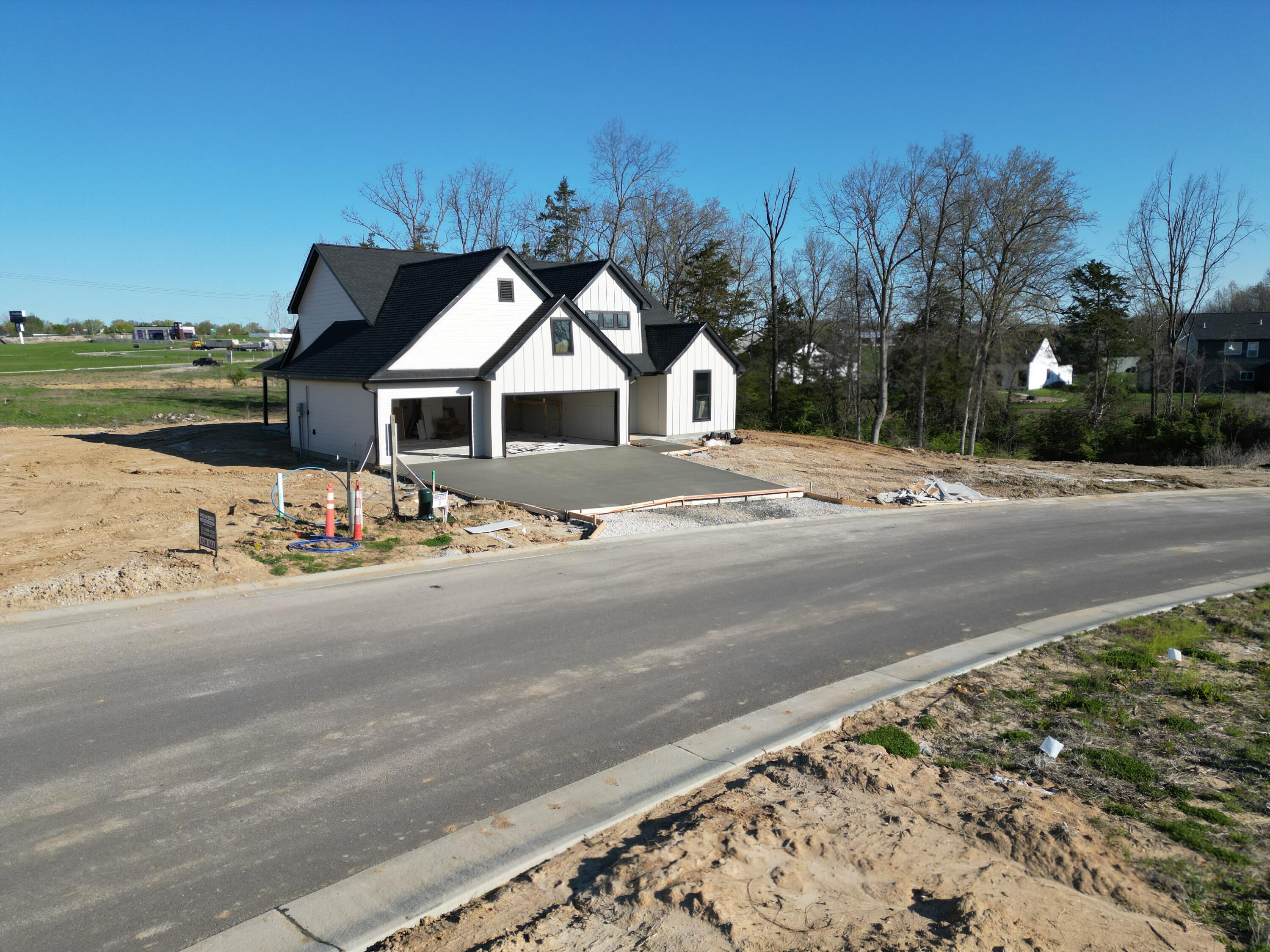 6343 Yellowstone Dr Property Photo 4