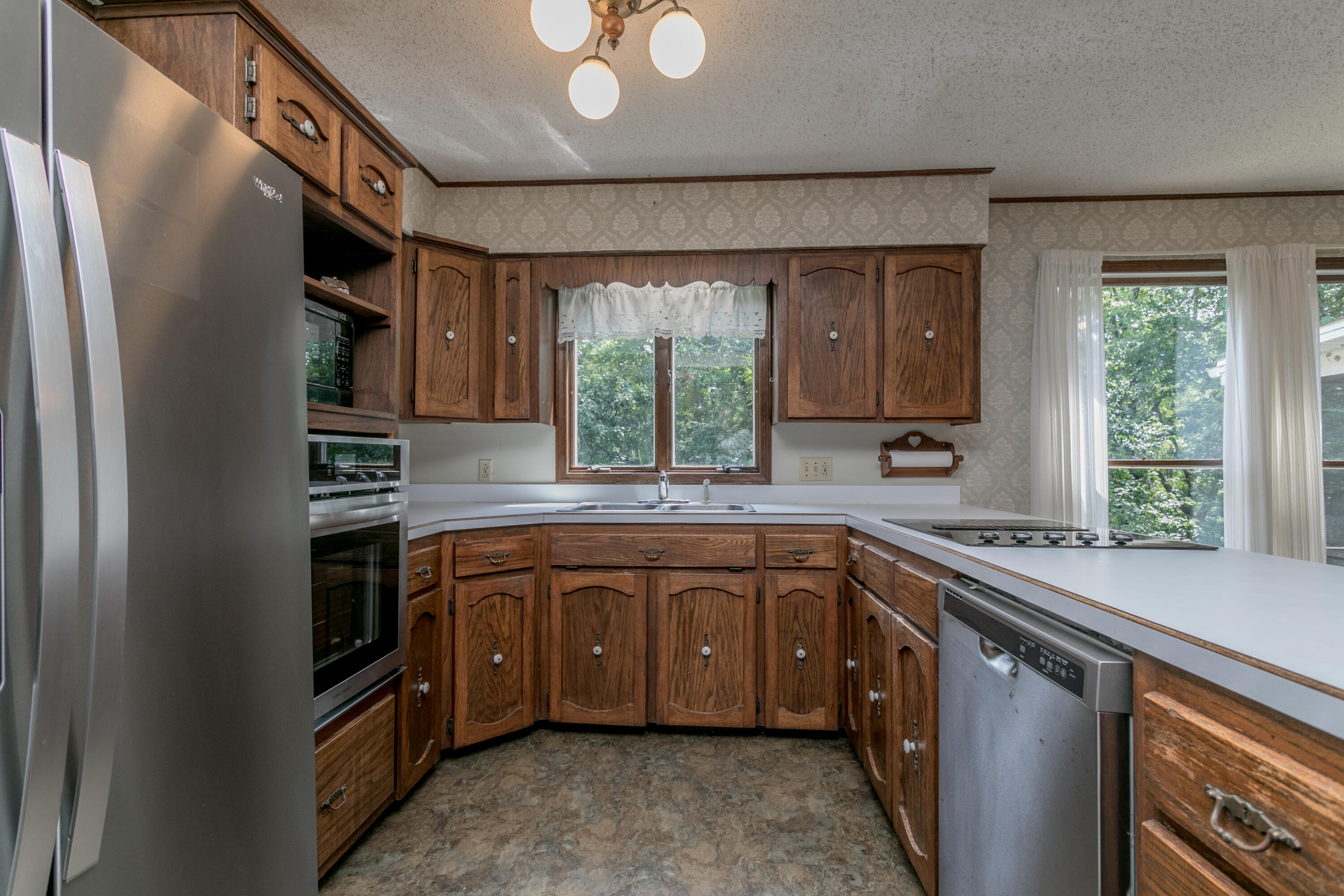 7221 Castle Rock Rd Property Photo 16