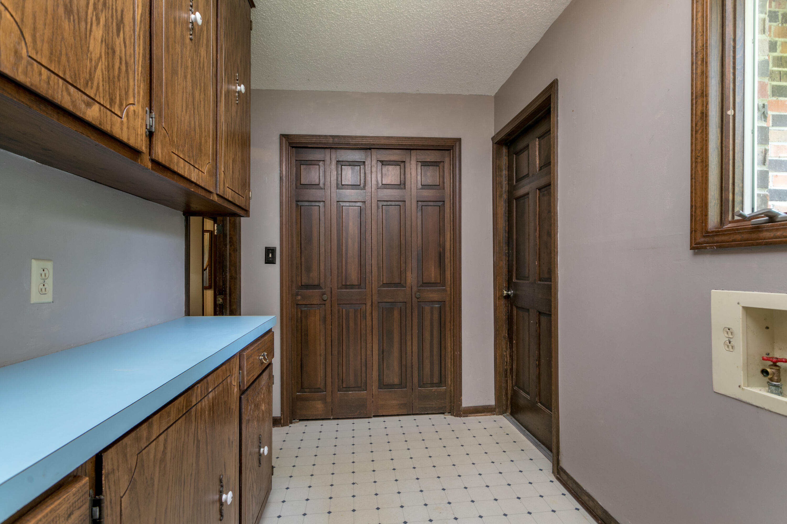 7221 Castle Rock Rd Property Photo 19