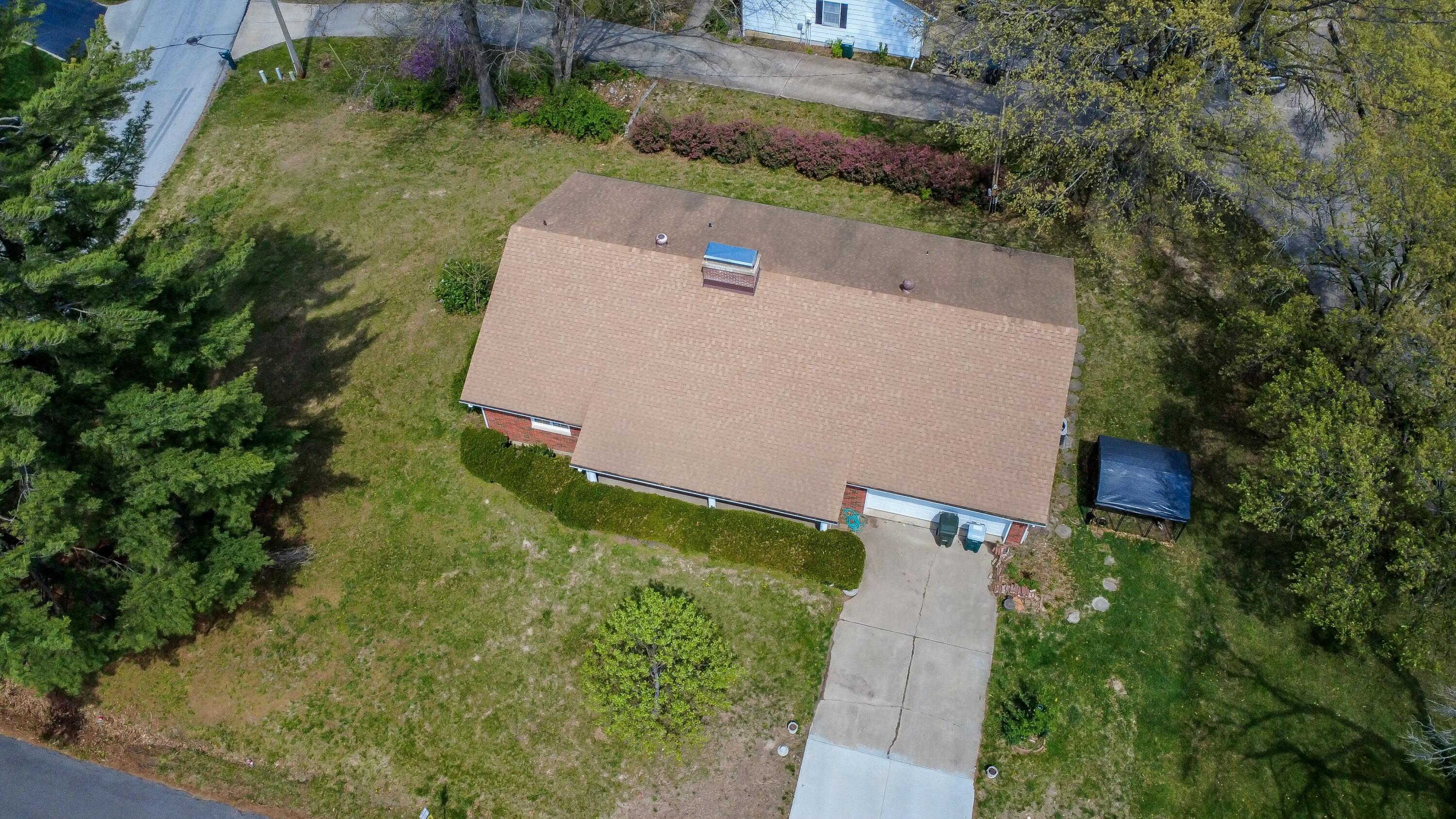 1541 Myra St Property Photo 20