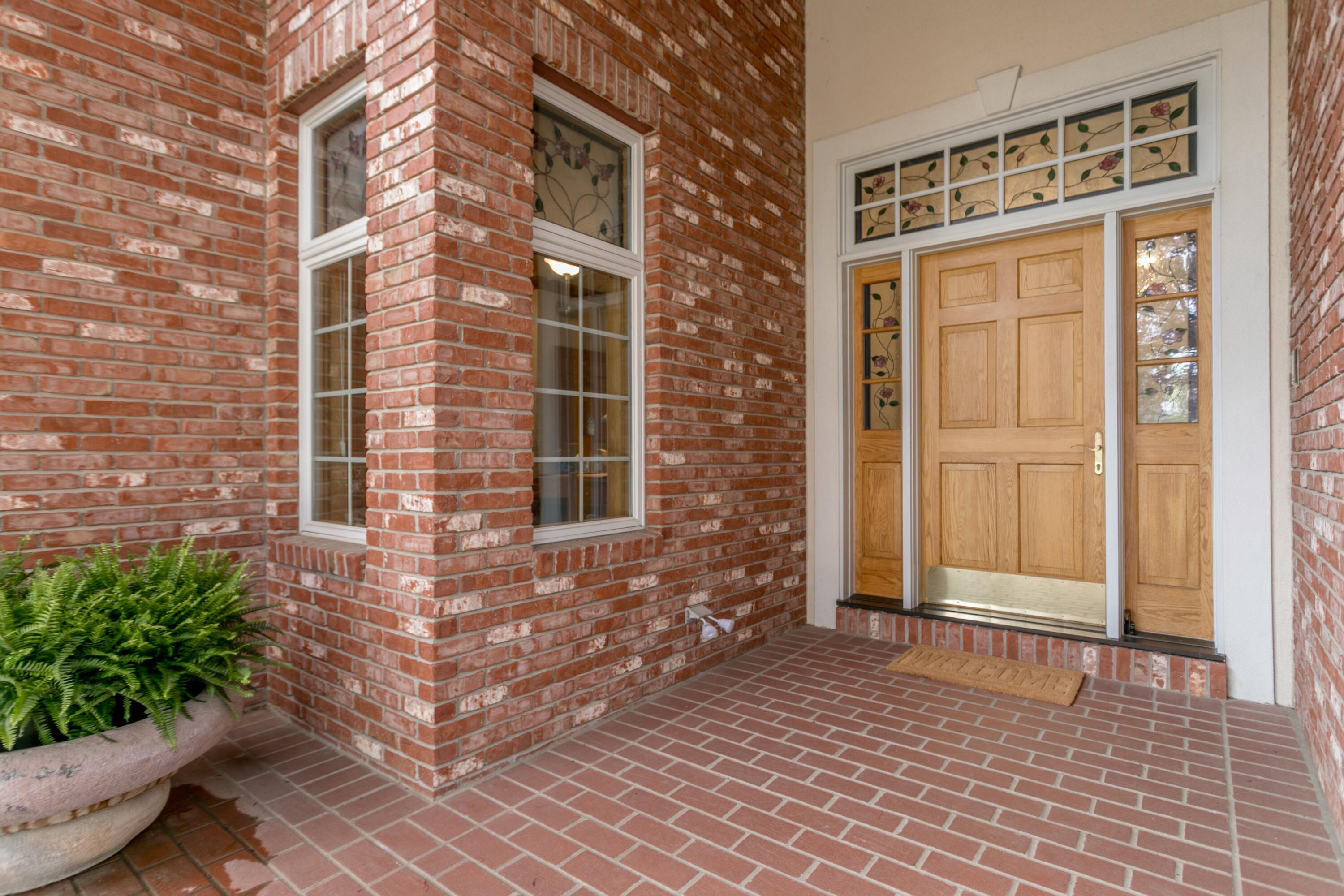 2420 Lacewood Dr Property Photo 7