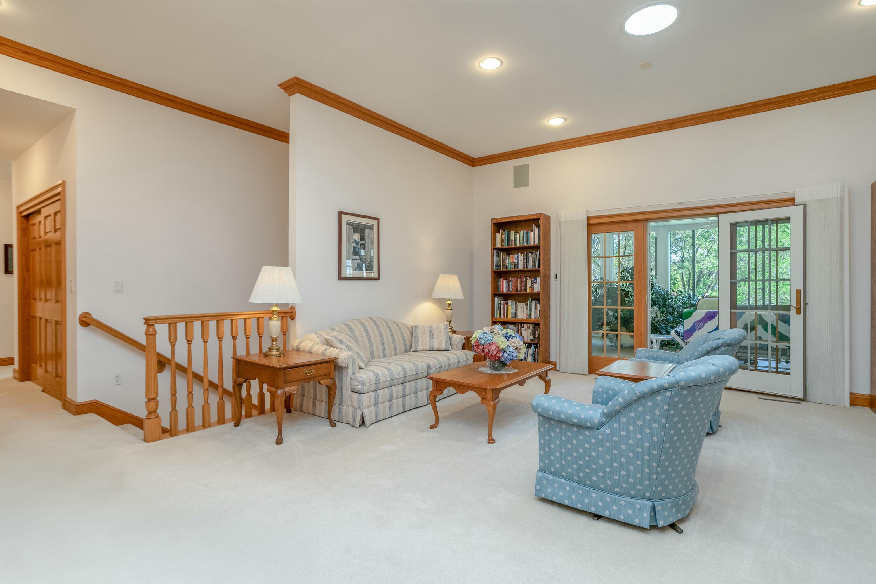 2420 Lacewood Dr Property Photo 11