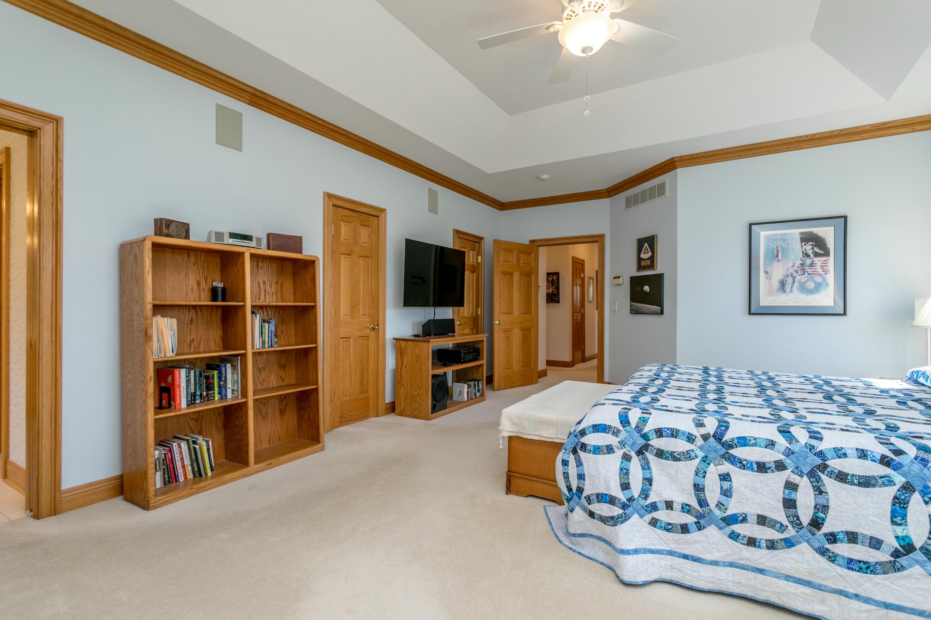 2420 Lacewood Dr Property Photo 35