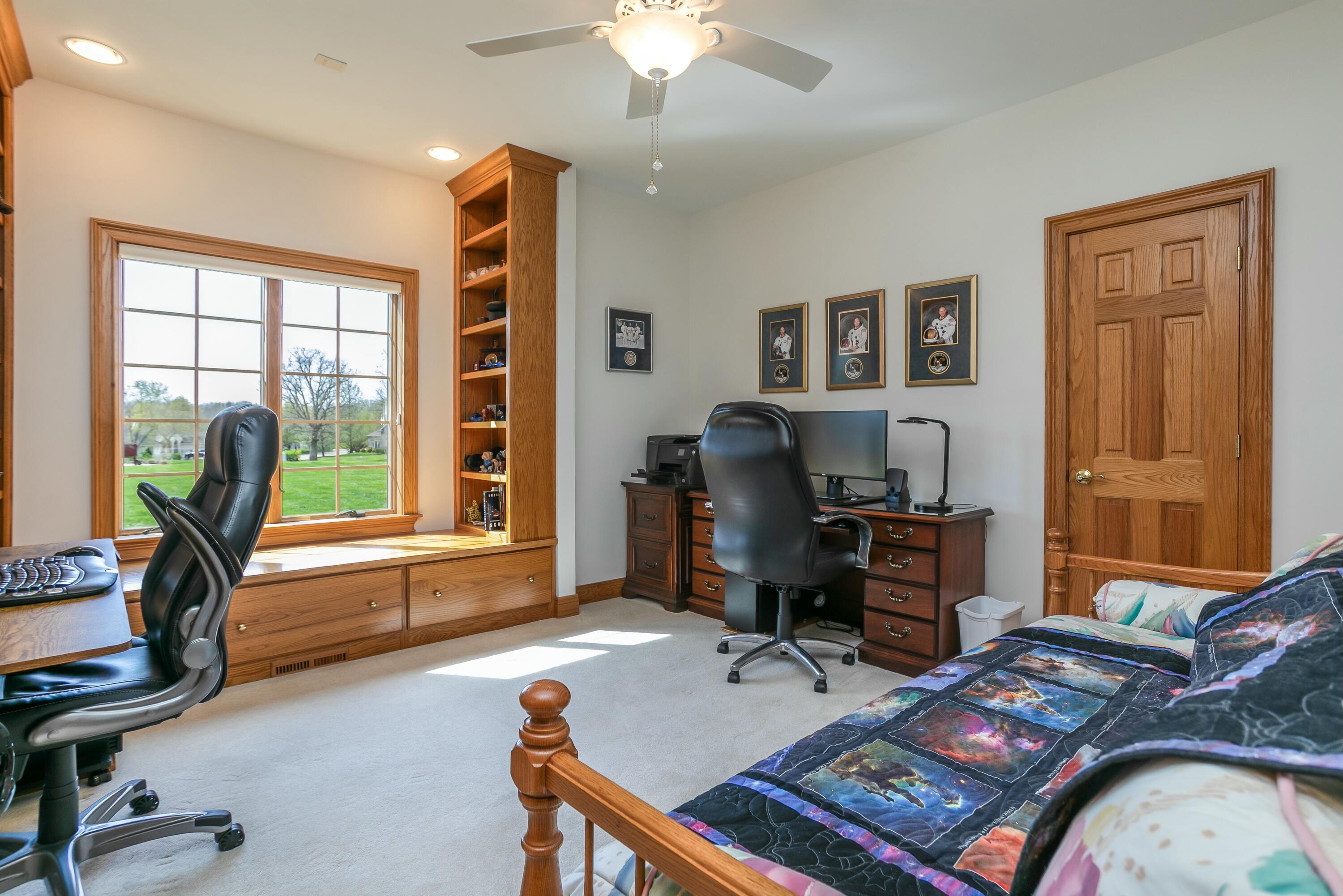 2420 Lacewood Dr Property Photo 41