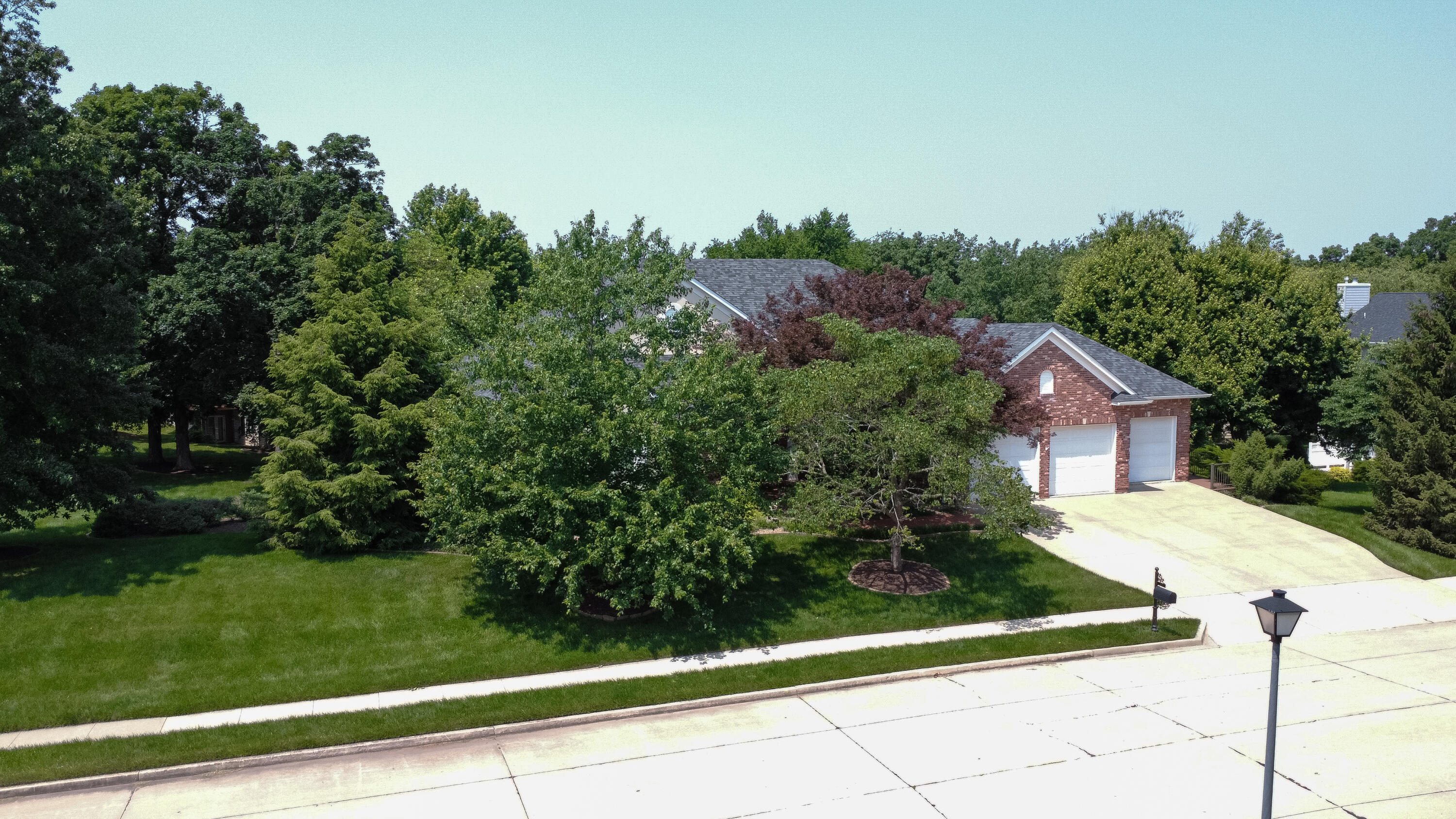 2420 Lacewood Dr Property Photo 84