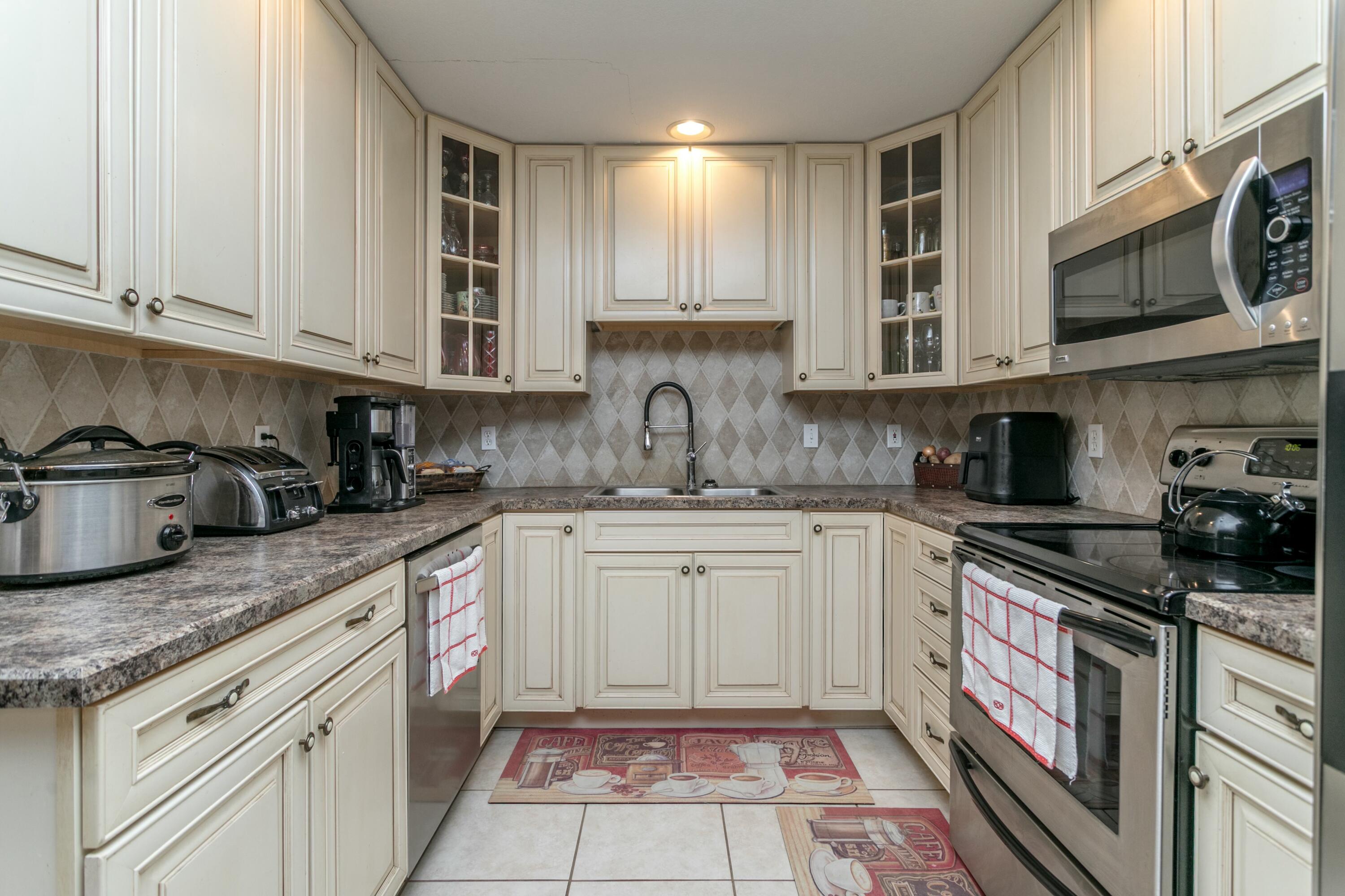 4528 State Route A Property Photo 24